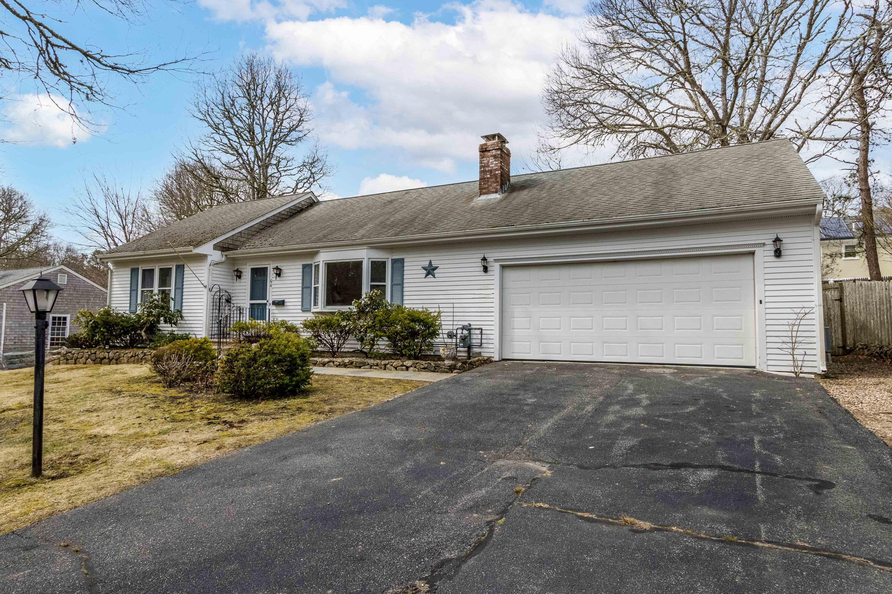 64 McNamara Avenue