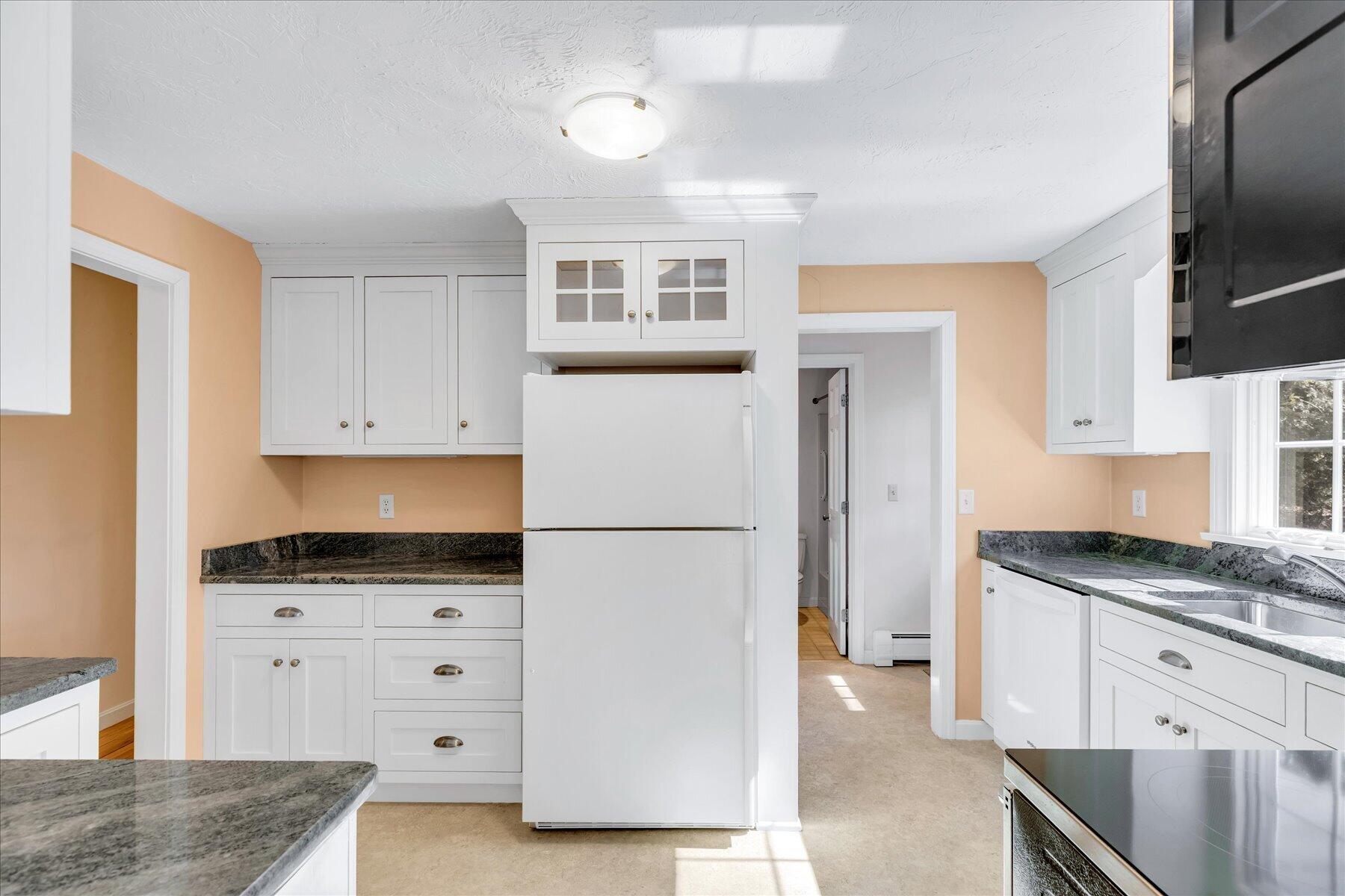 265 Wings Neck Road