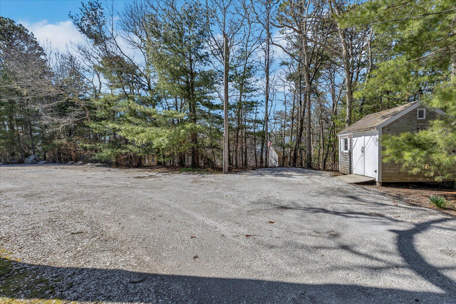 265 Wings Neck Road