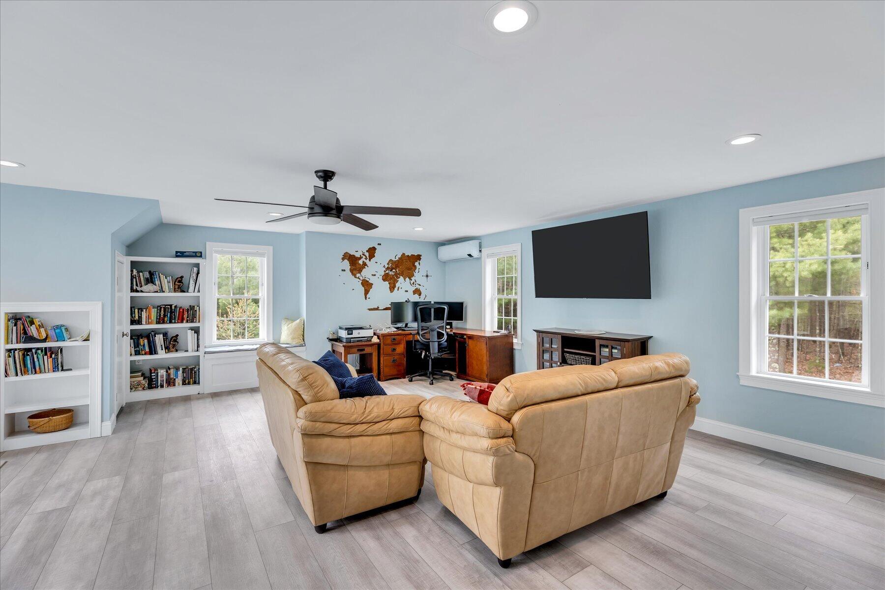 47 Crosswinds Way