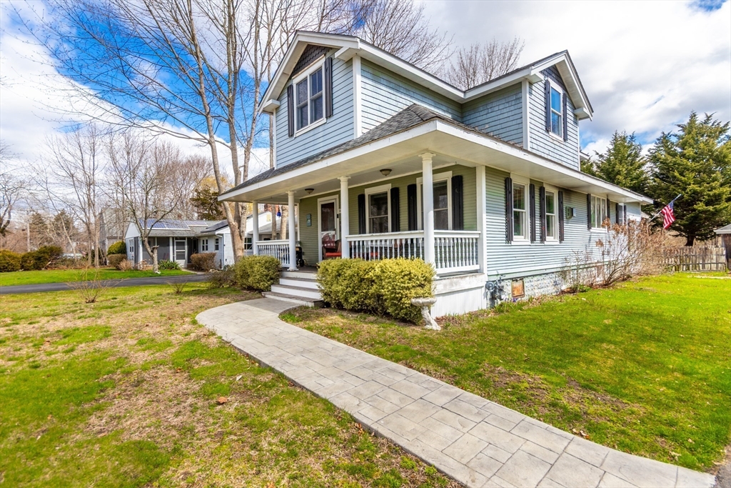24 Old Bridge Rd