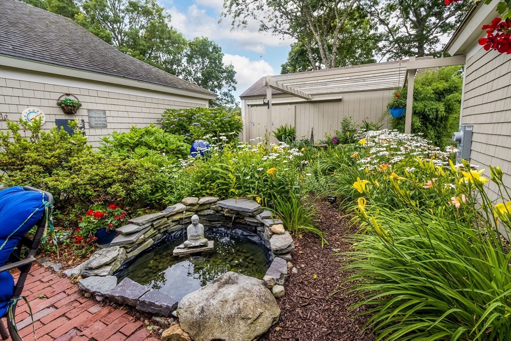 3 Niblick Ln