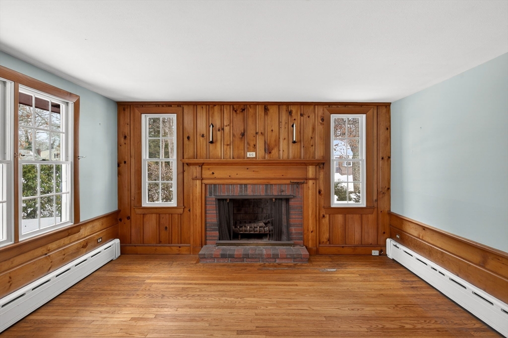 56 Raymond St