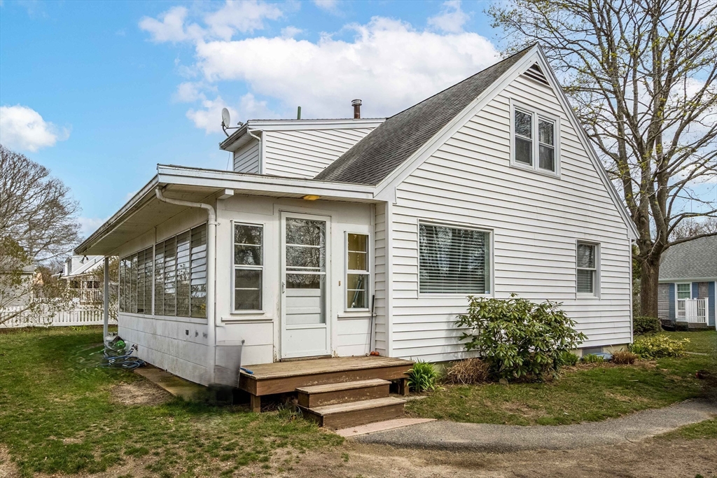 2 Montauk Street