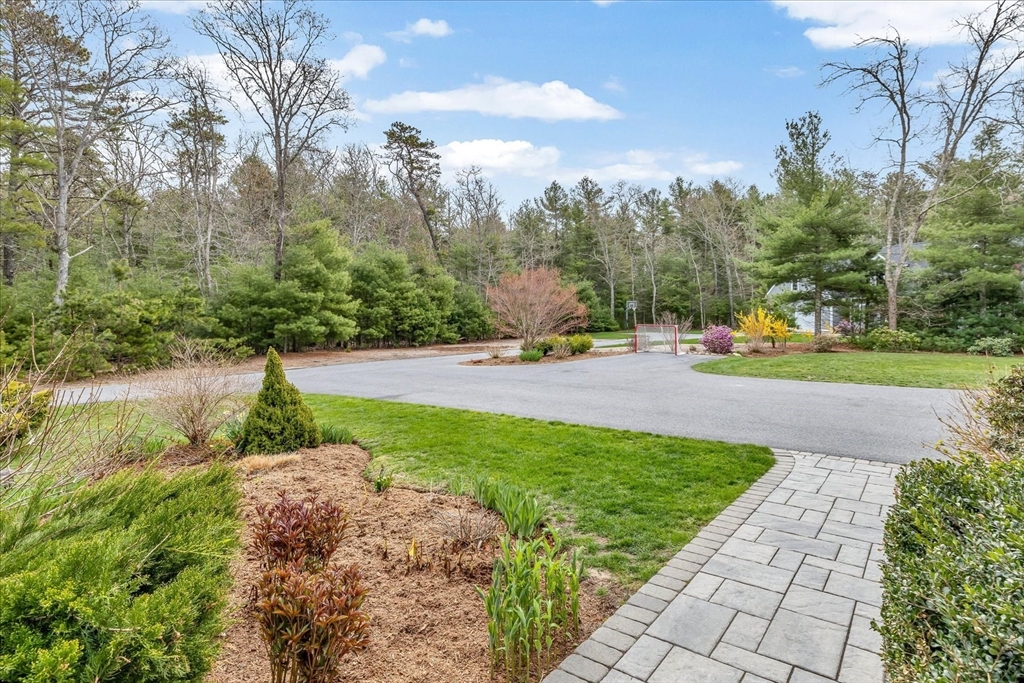 47 Crosswinds Way