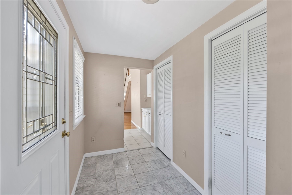 251 Scranton Ave