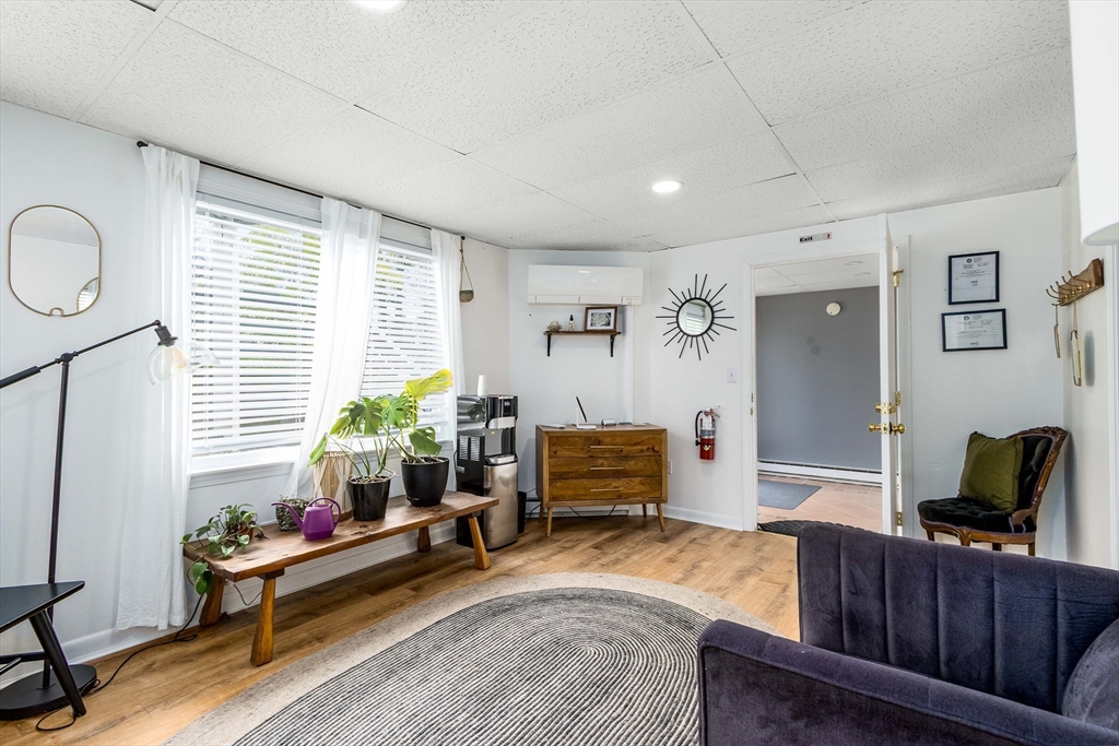 320 Gifford Street # 5 Unit: 1-5