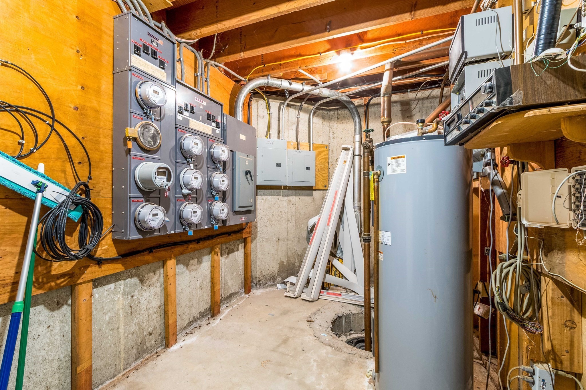320 Gifford Street # 5 Unit: 1-5