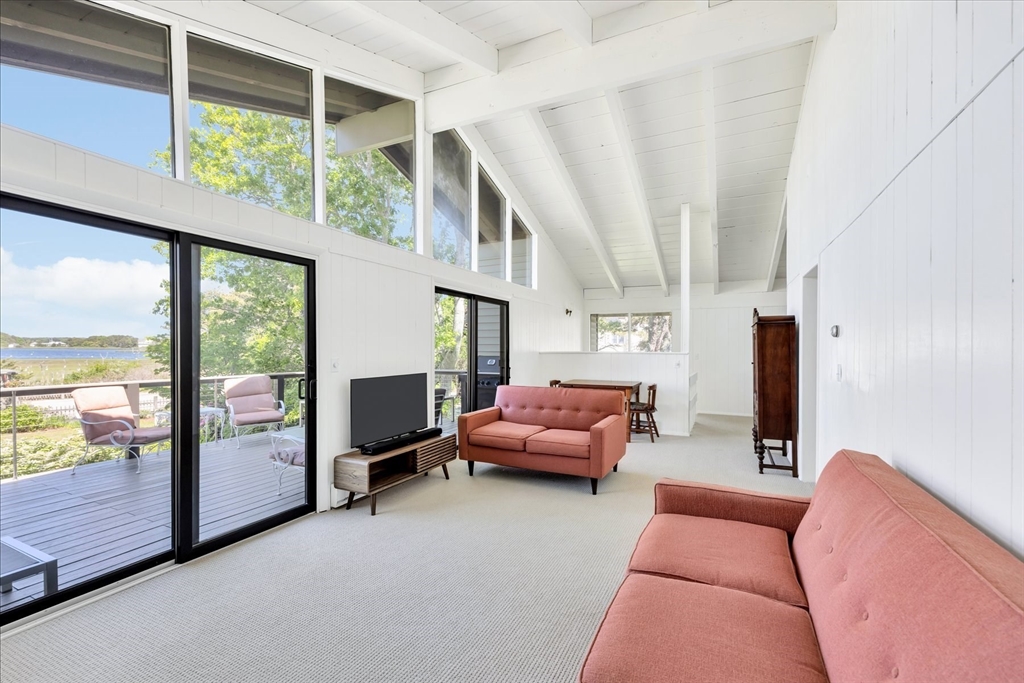 128 Whippoorwill Cir