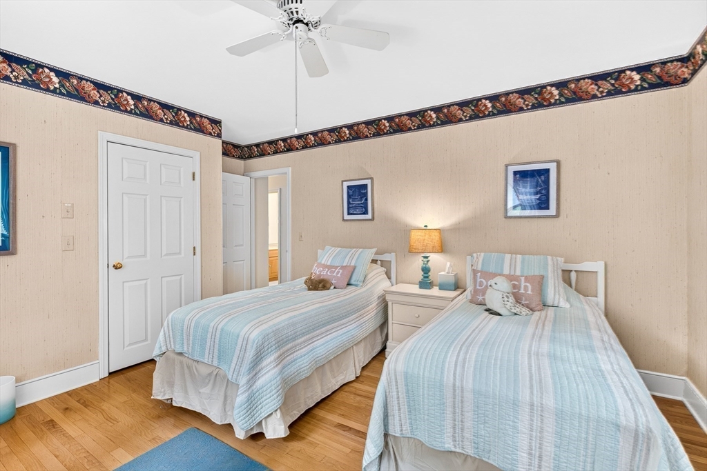 5 Greenview Cir