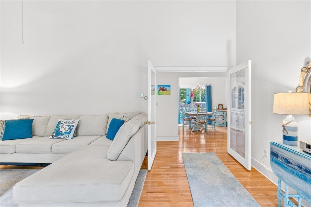 5 Greenview Cir
