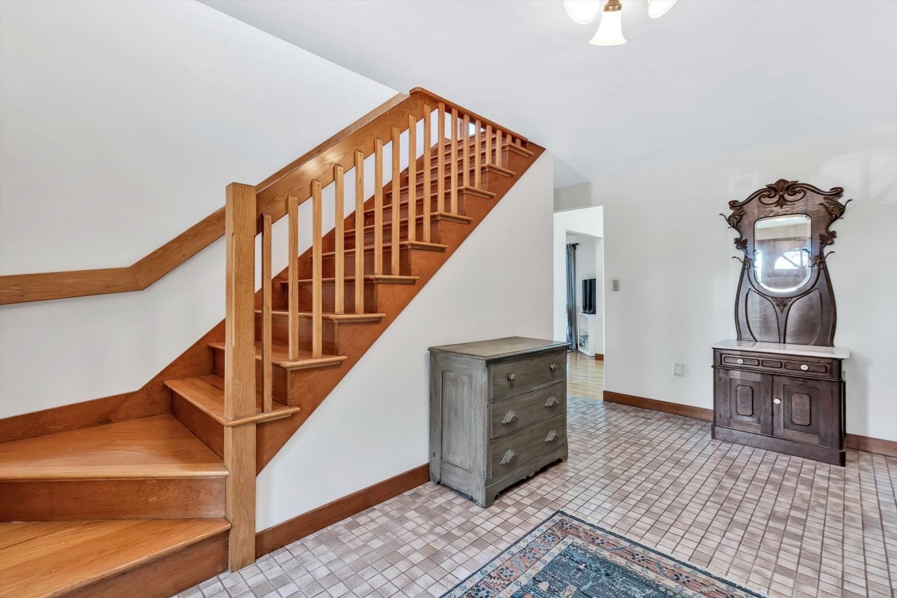 89 Belvidere Road