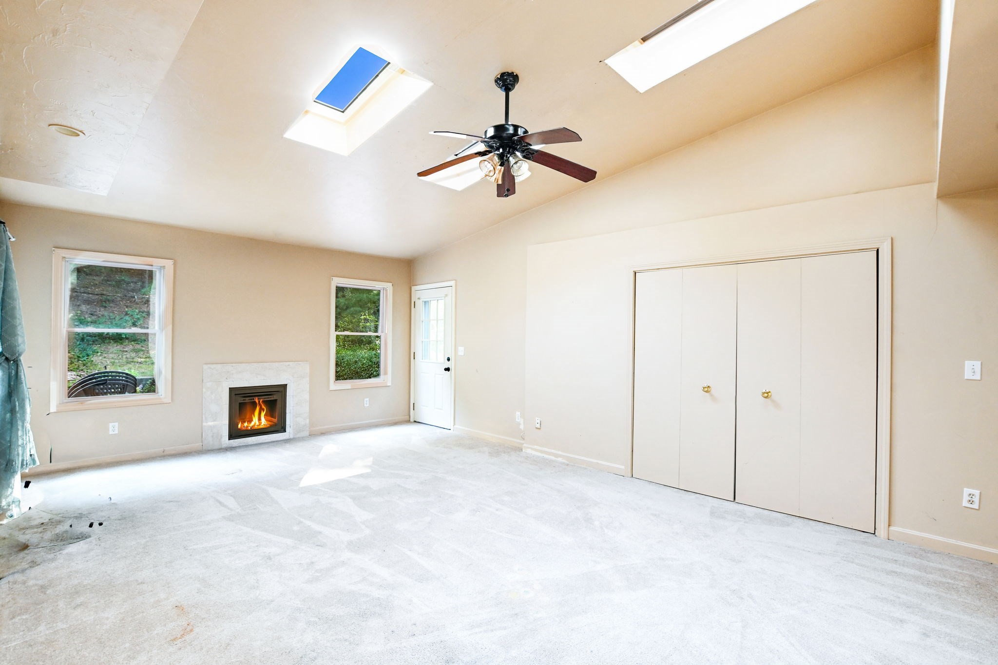 29 Surrey Ln # 29