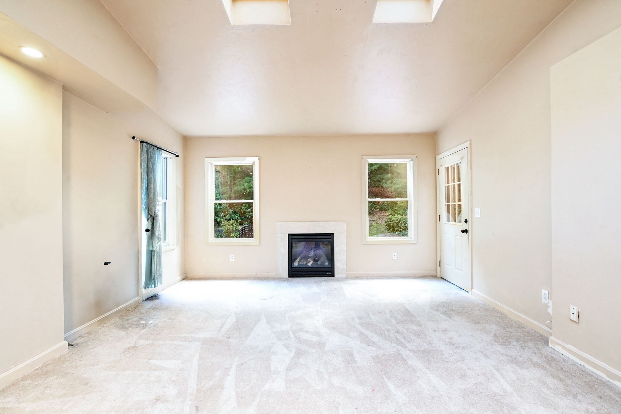 29 Surrey Ln # 29