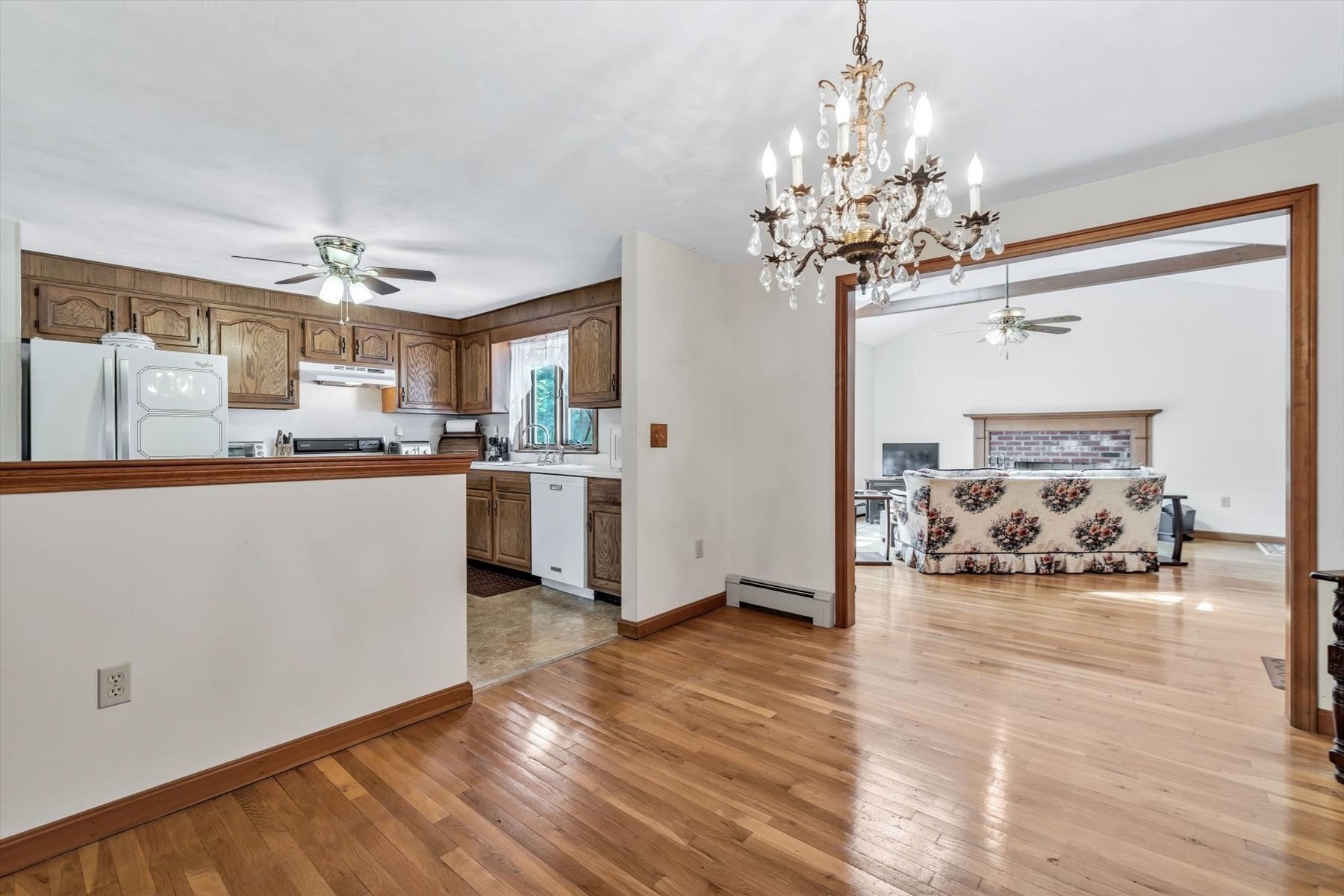 25 Wiley Post Lane