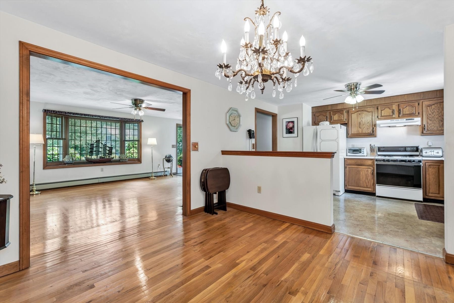 25 Wiley Post Lane