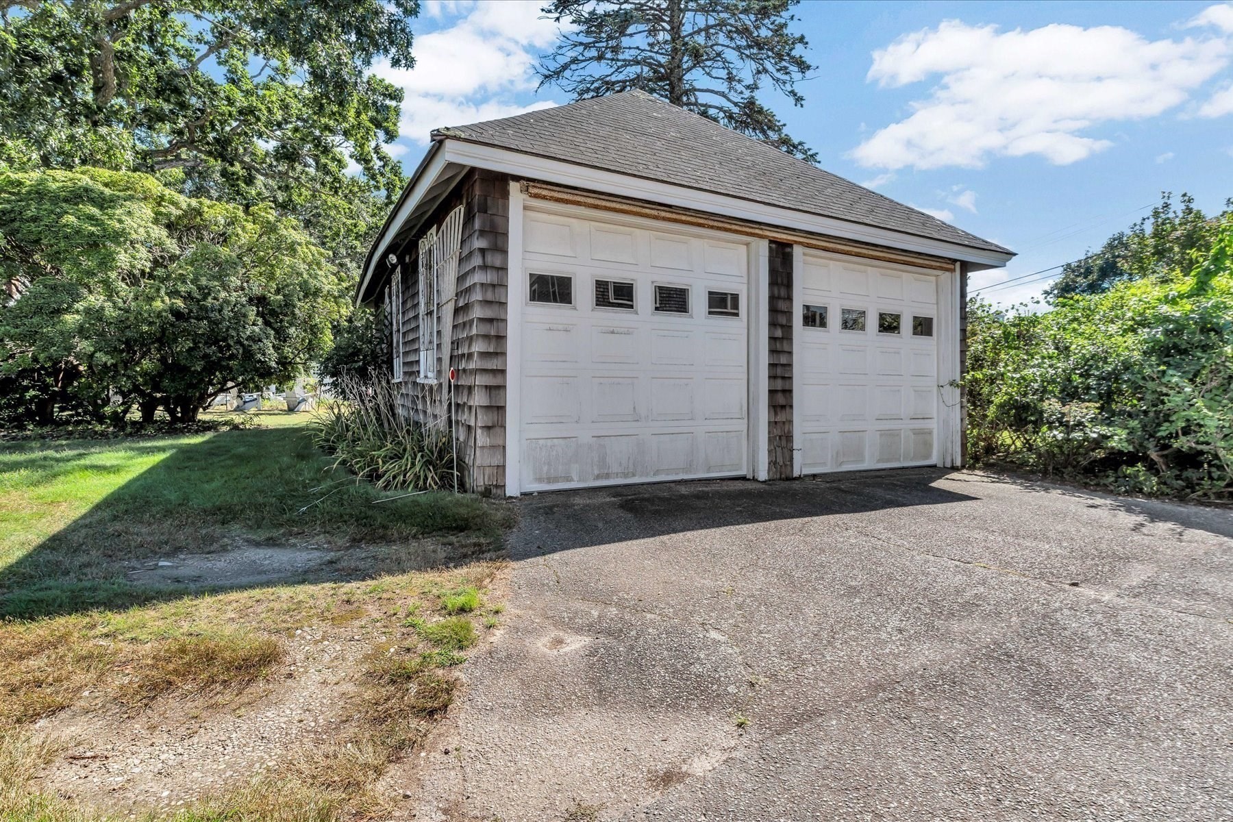 14 Hawthorne Avenue