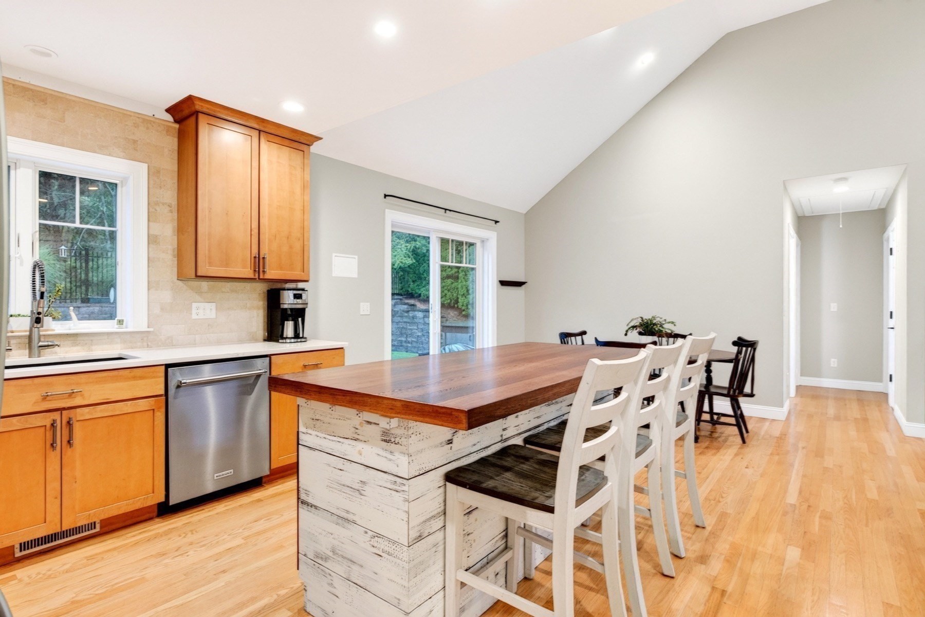 276 Pheasant Hill Cir