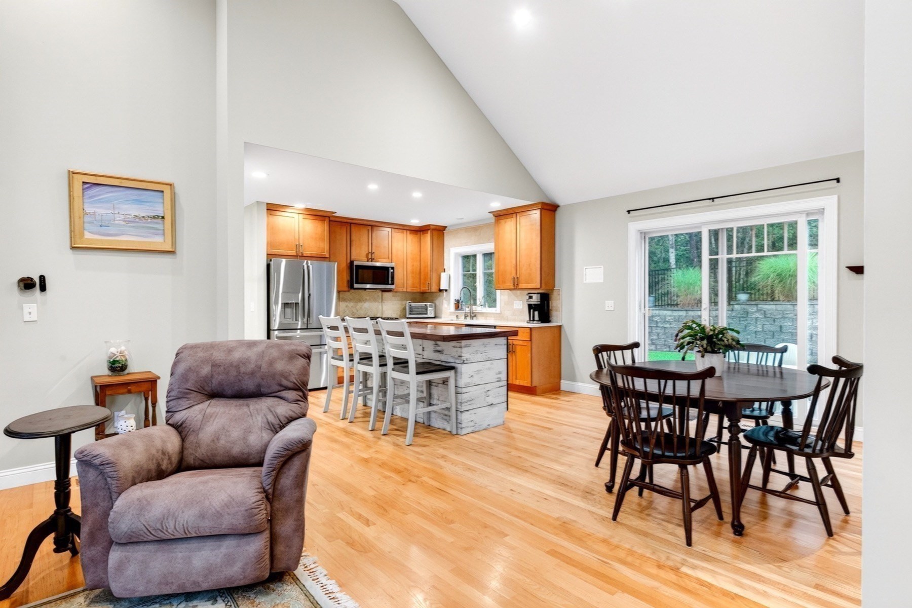 276 Pheasant Hill Cir