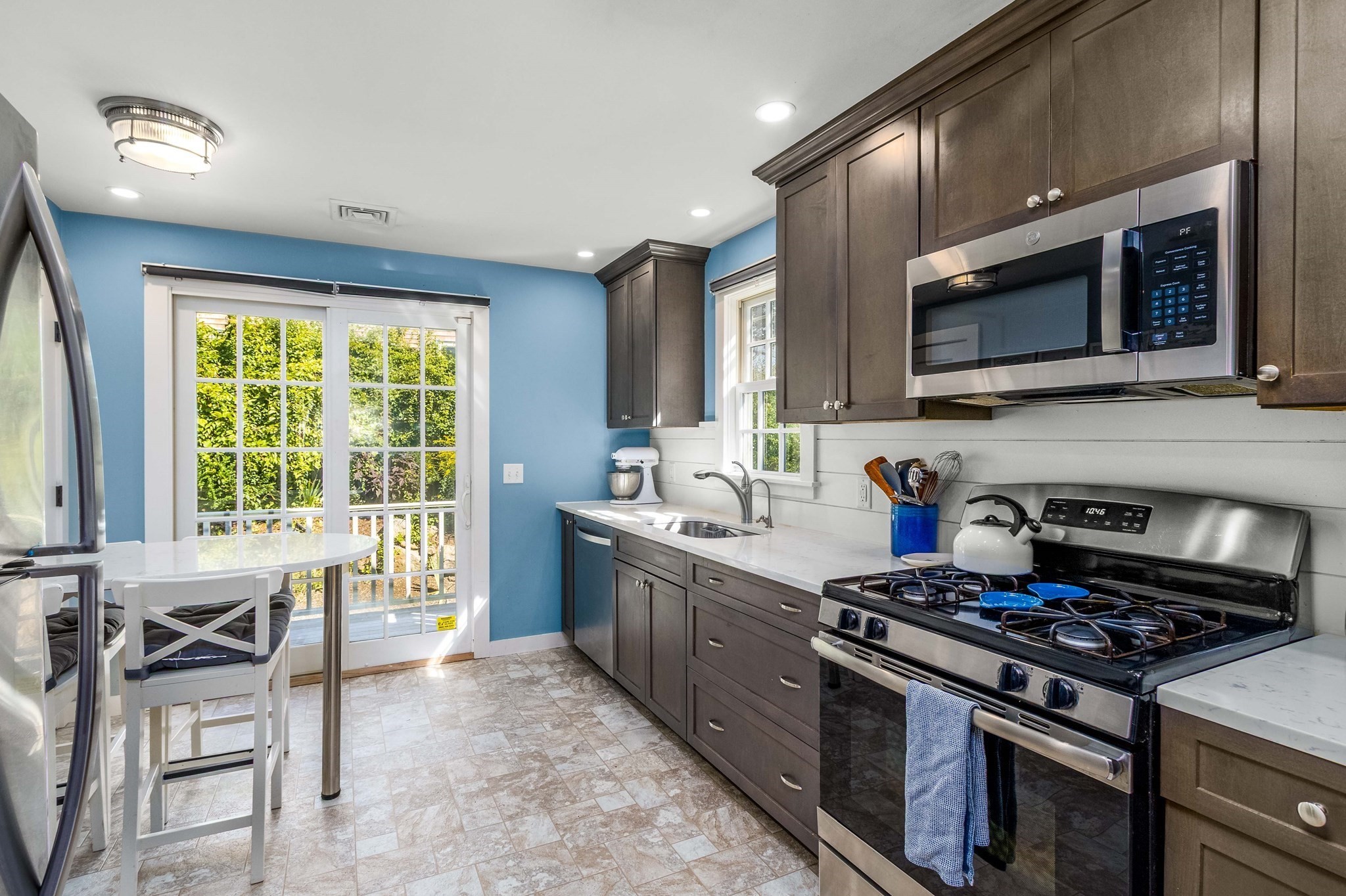 3 Old Dock Road Unit: West