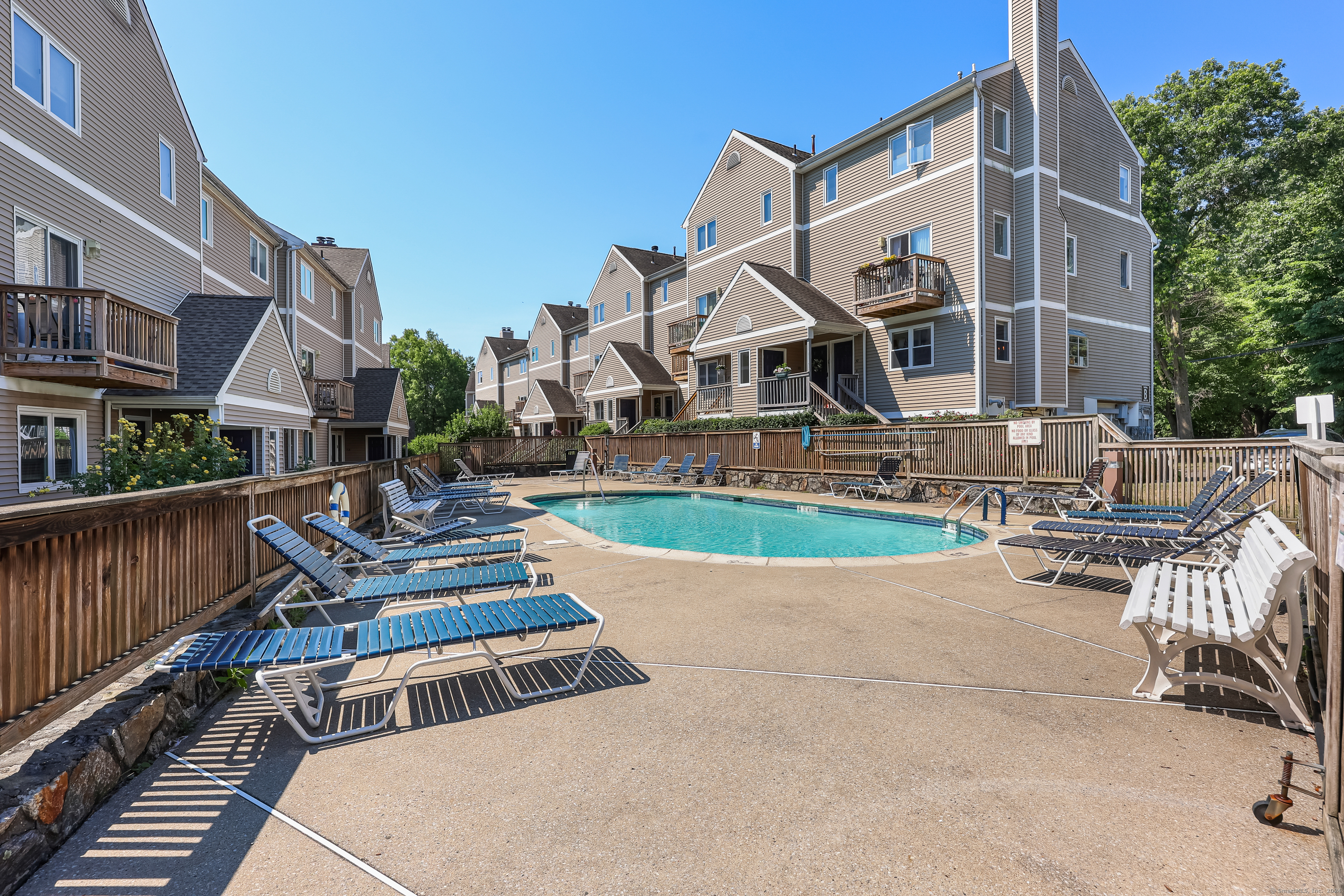 42 Glenrock Unit: 42