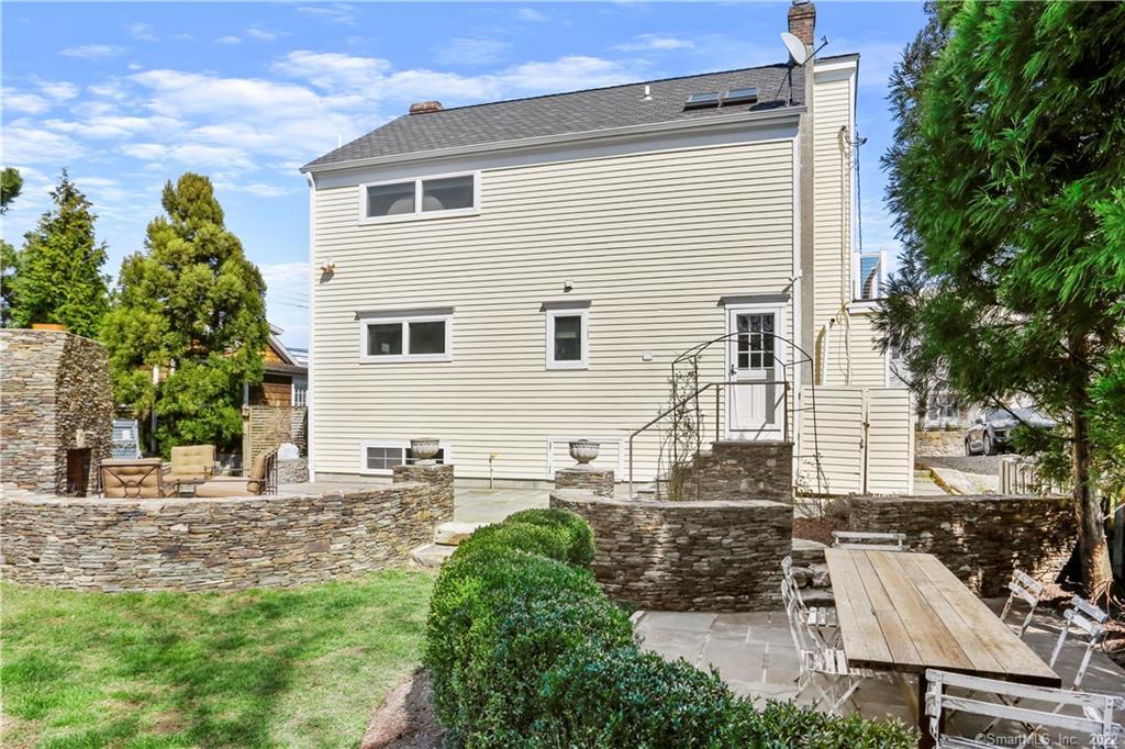 4 Scofield Place