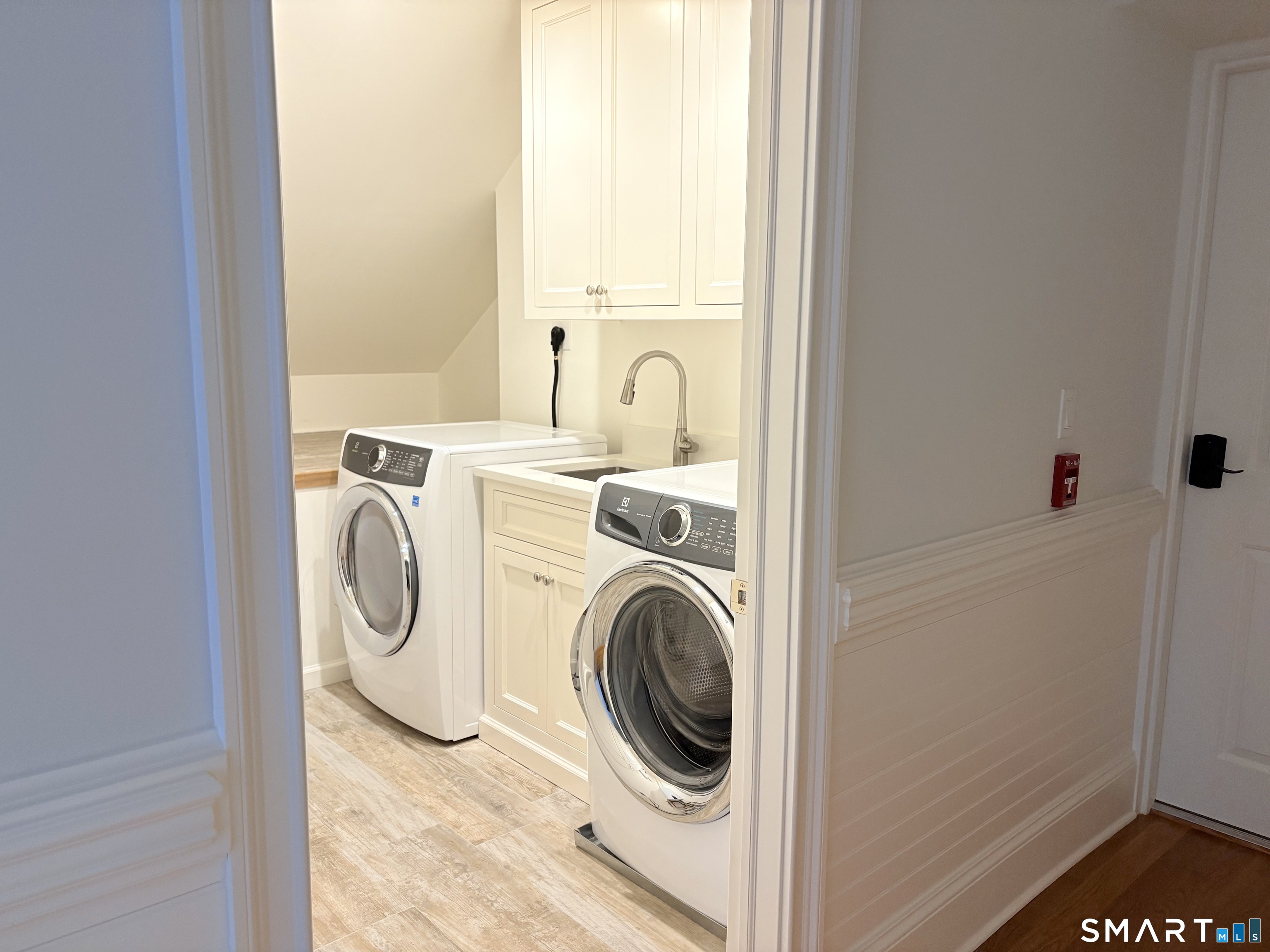 500 Main Street Unit: APT 3