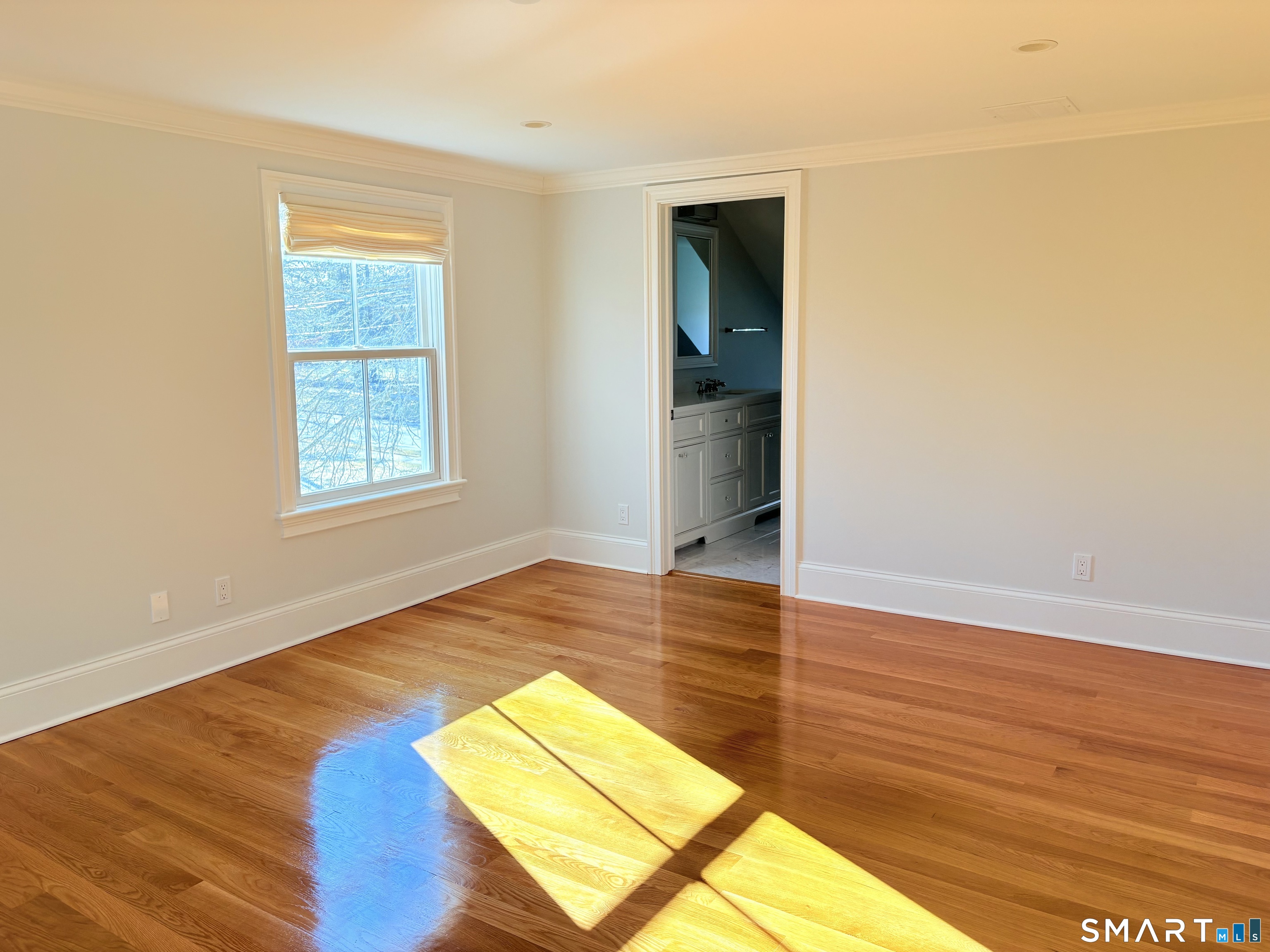500 Main Street Unit: APT 3