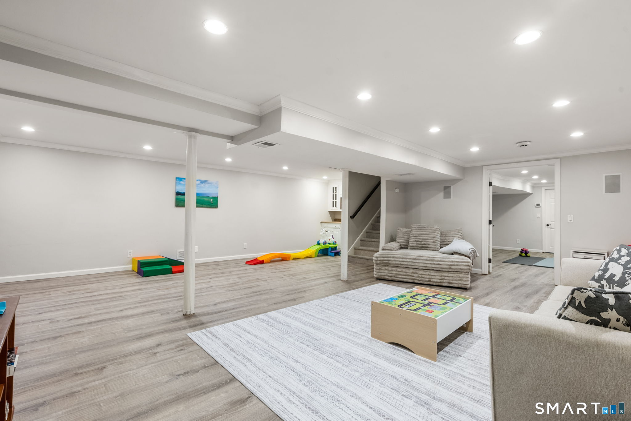 9 Pepperbush Road
