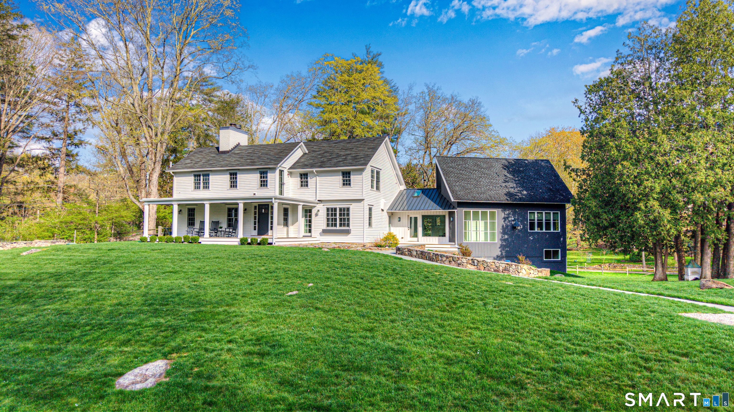 10 Cedar Lane