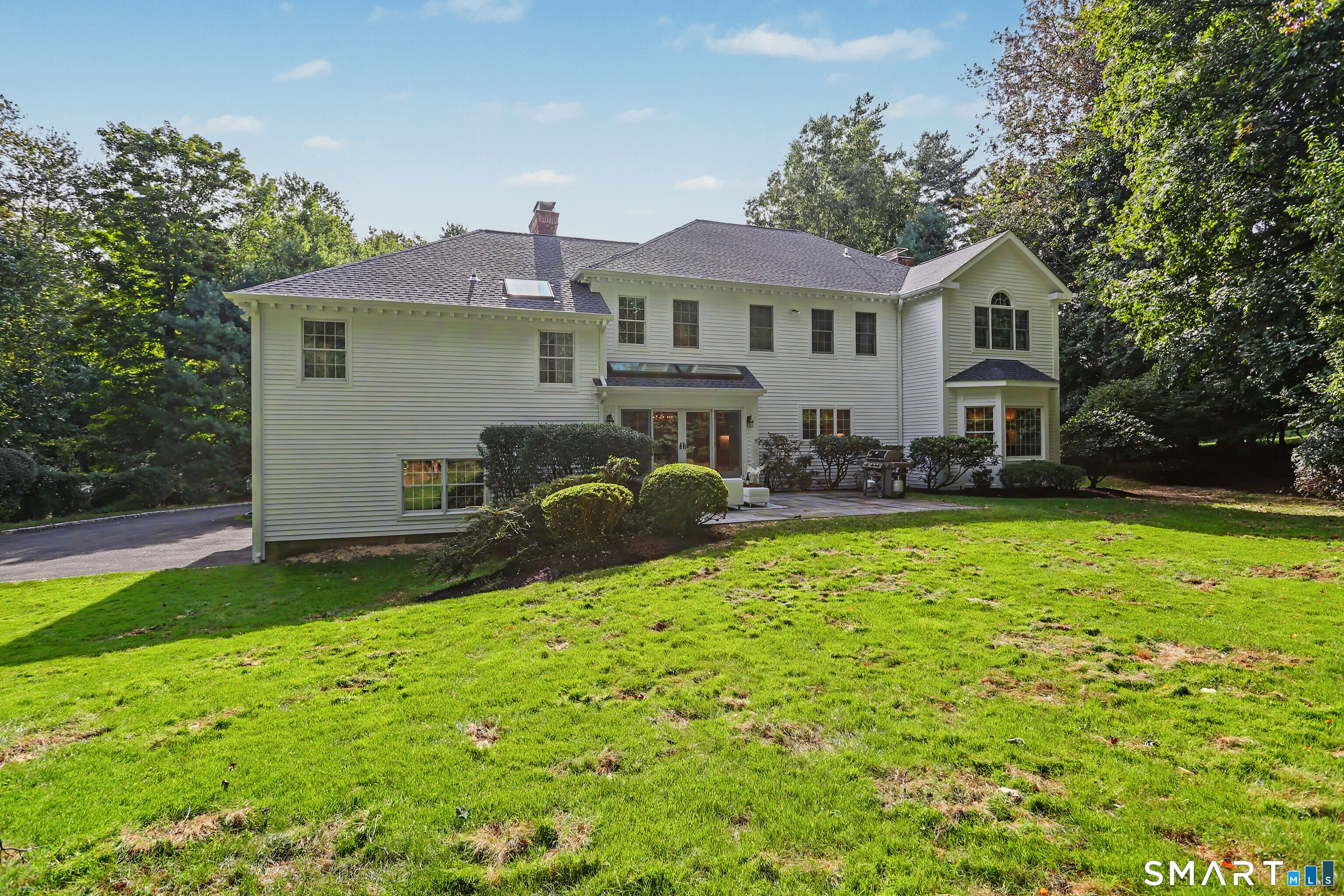 18 Bates Farm Lane