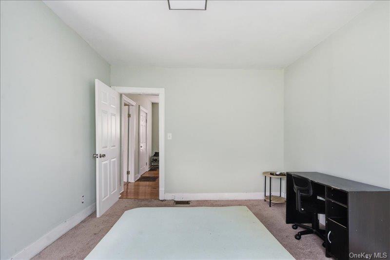 4 Lathrop Avenue