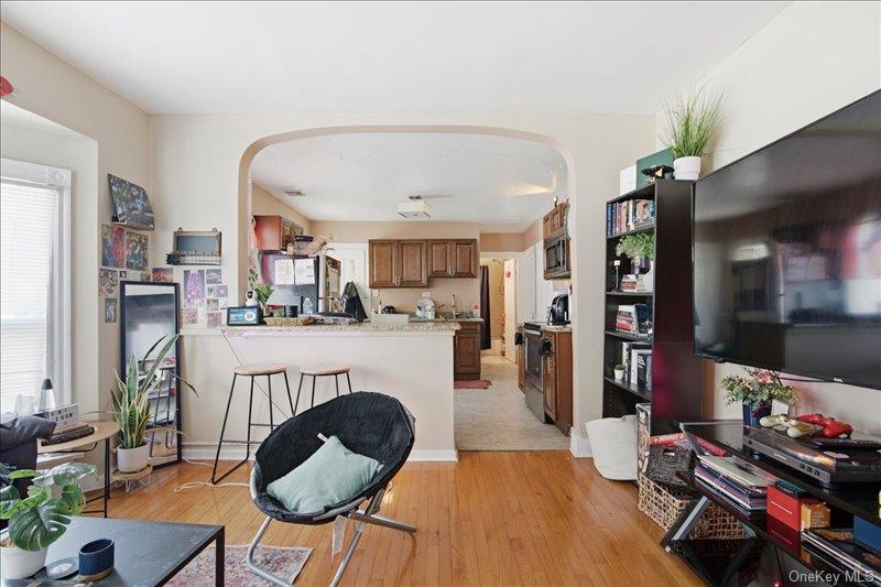 4 Lathrop Avenue