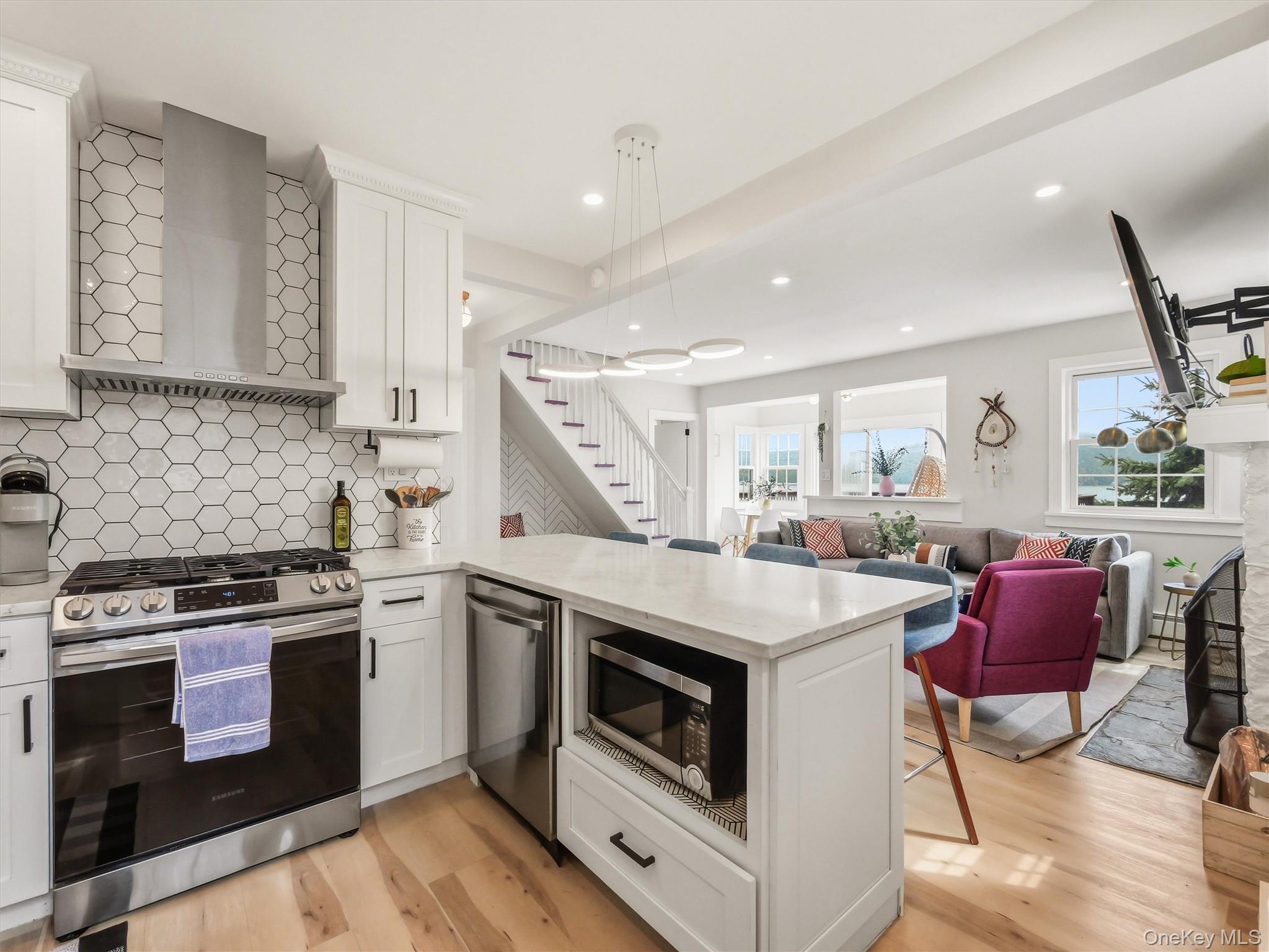 107 Lake Shore Road