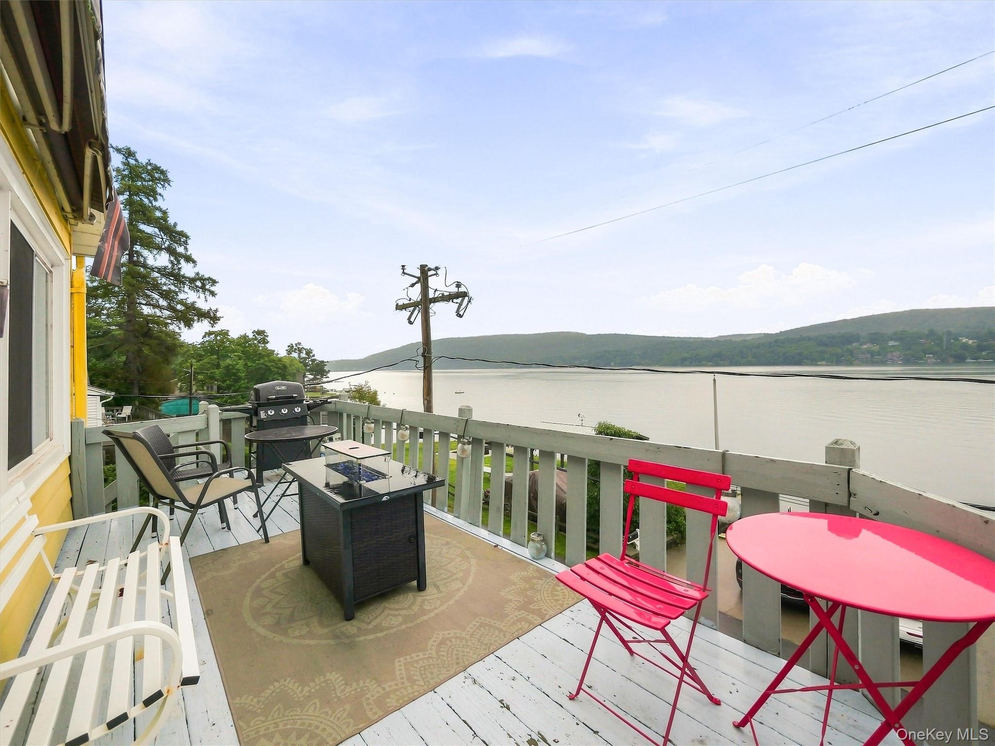113 Lake Shore Road