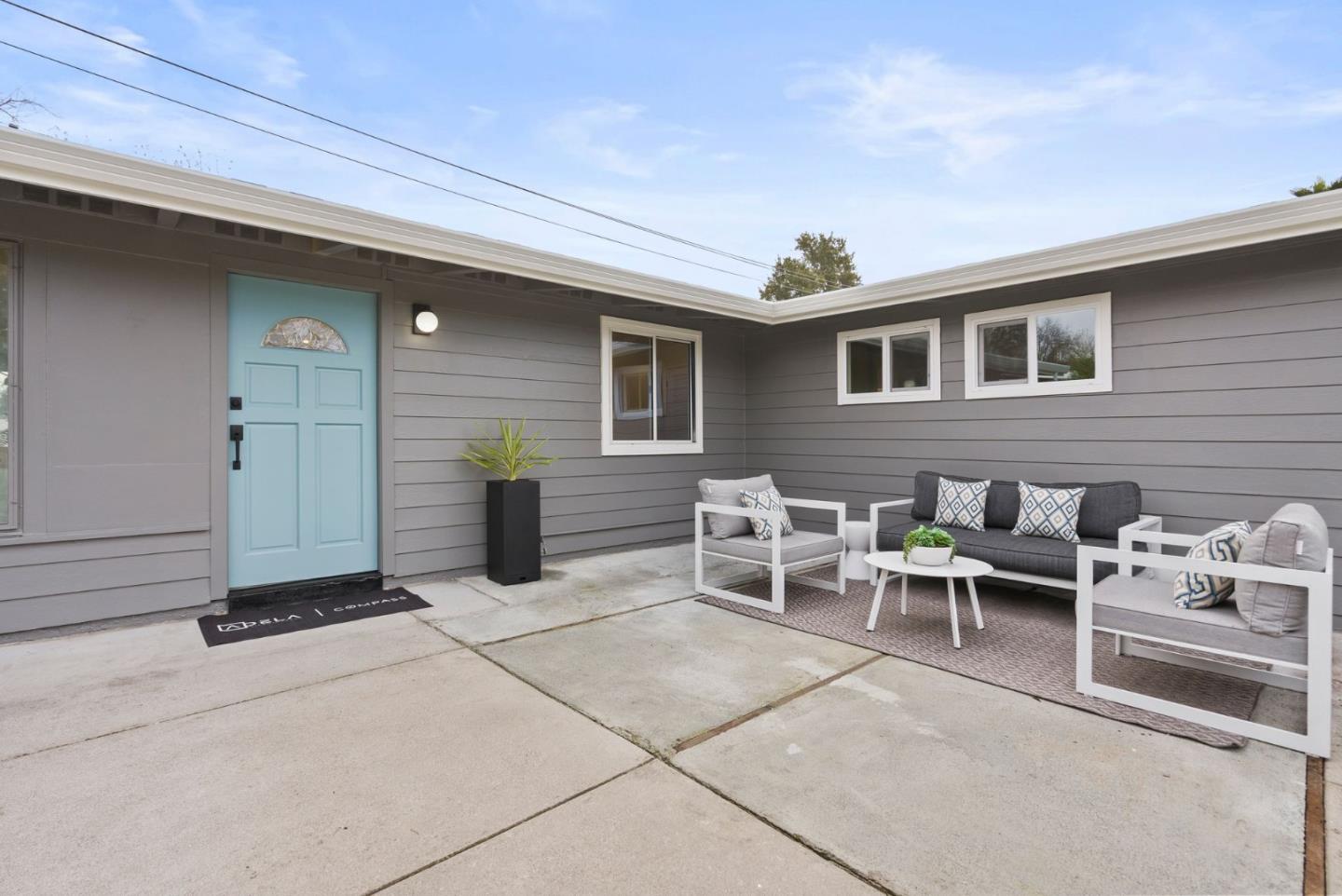 1253 Manzano WAY