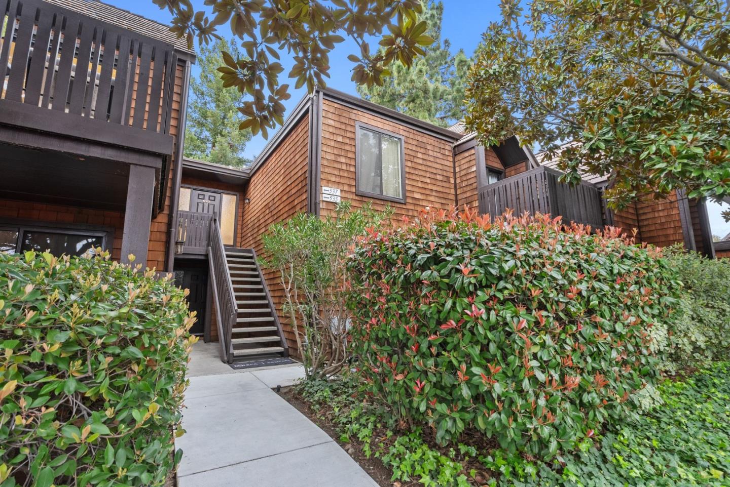 537 Thain WAY
