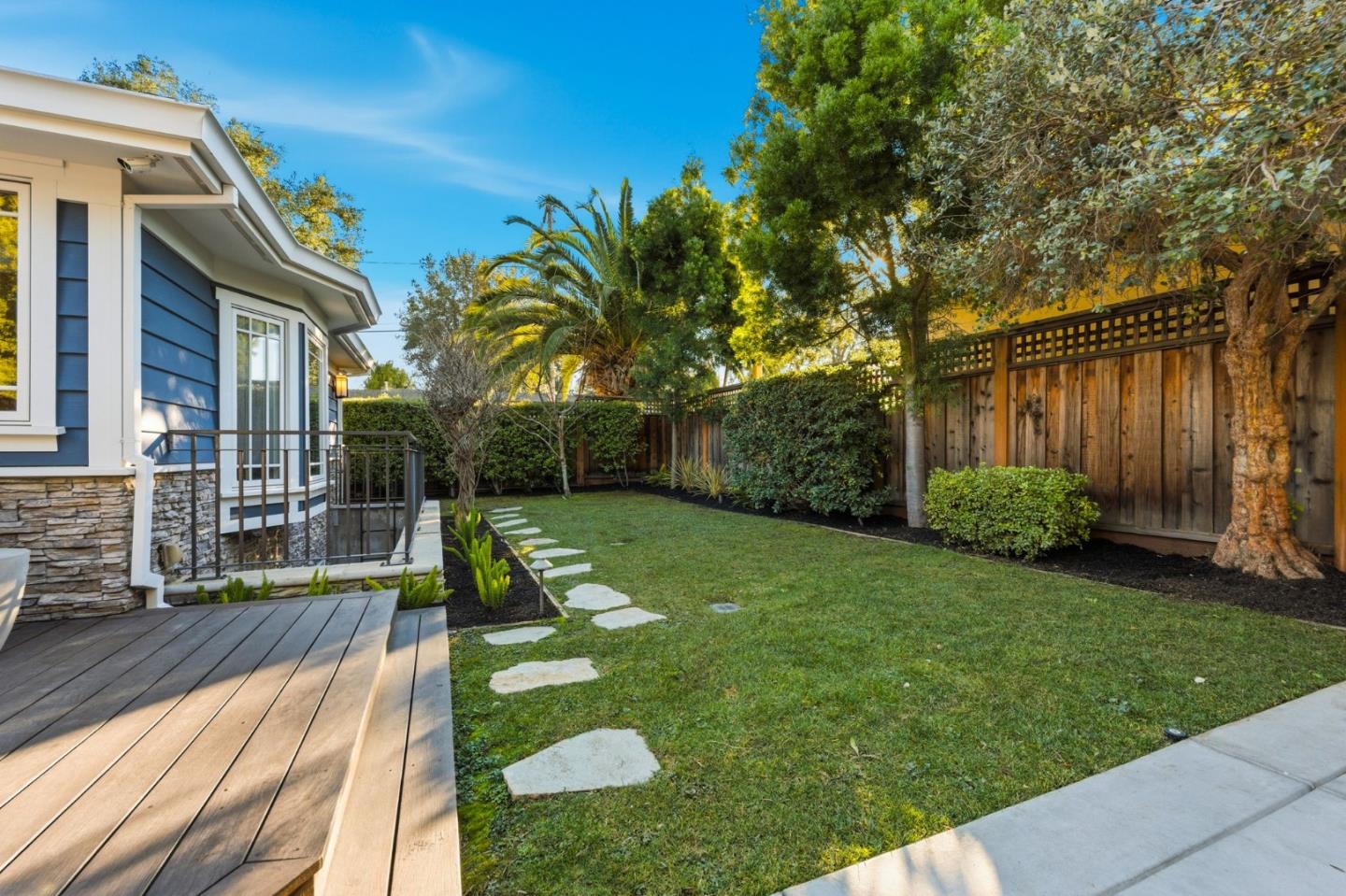 446 Lerida Avenue