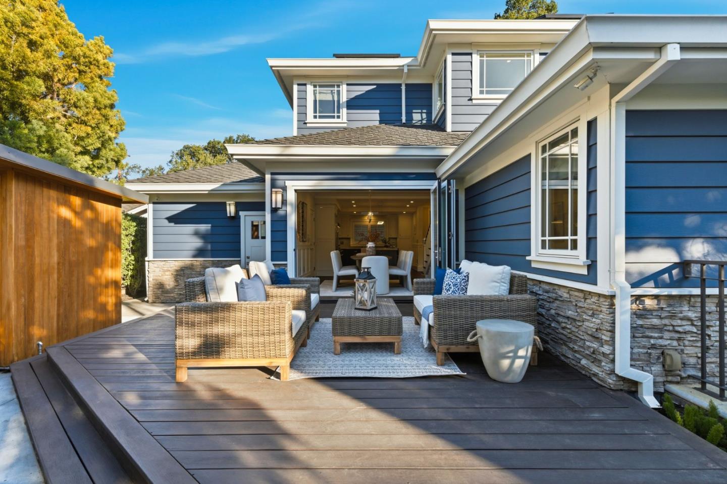 446 Lerida Avenue