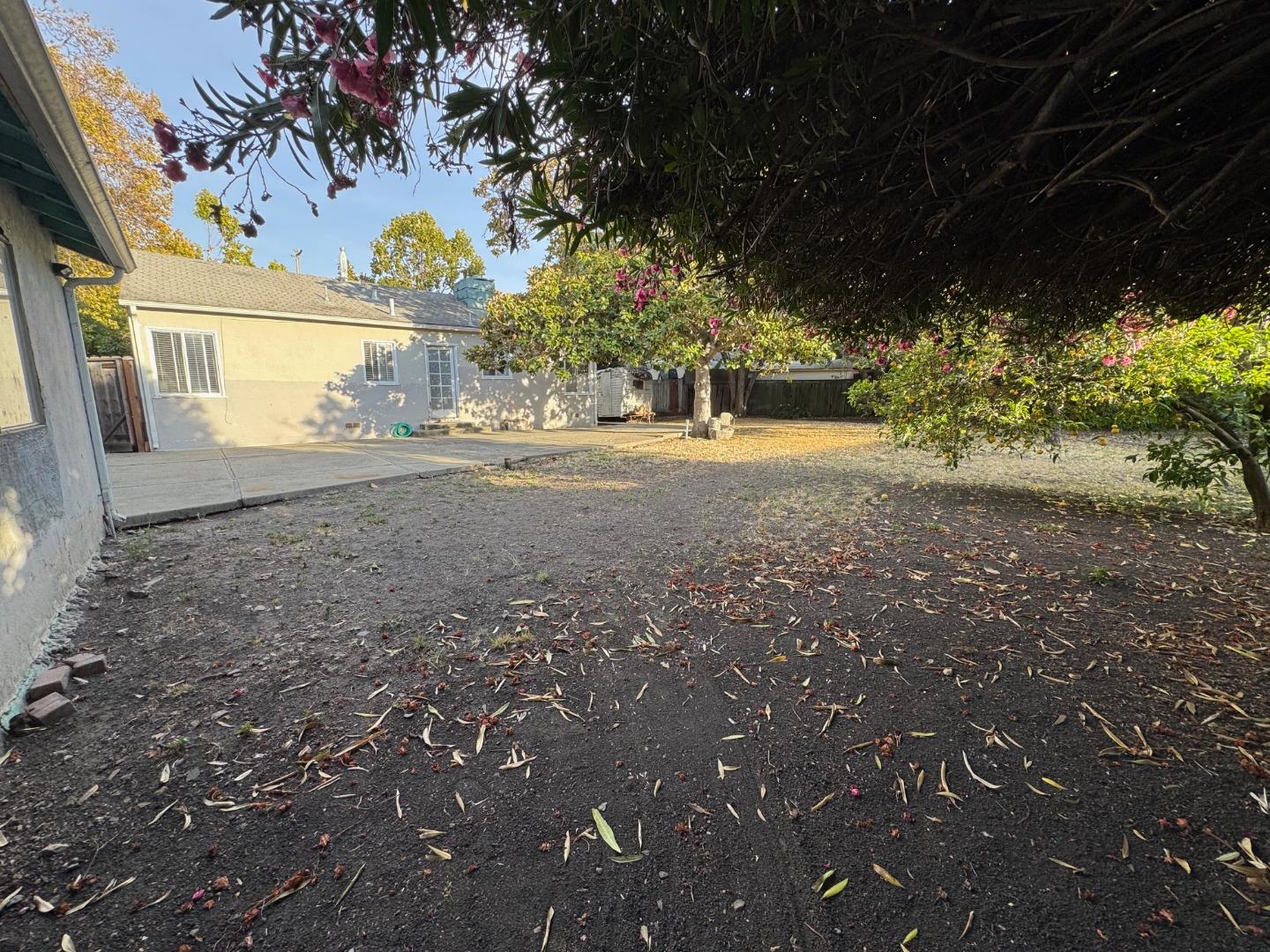 1303 Sevier AVE