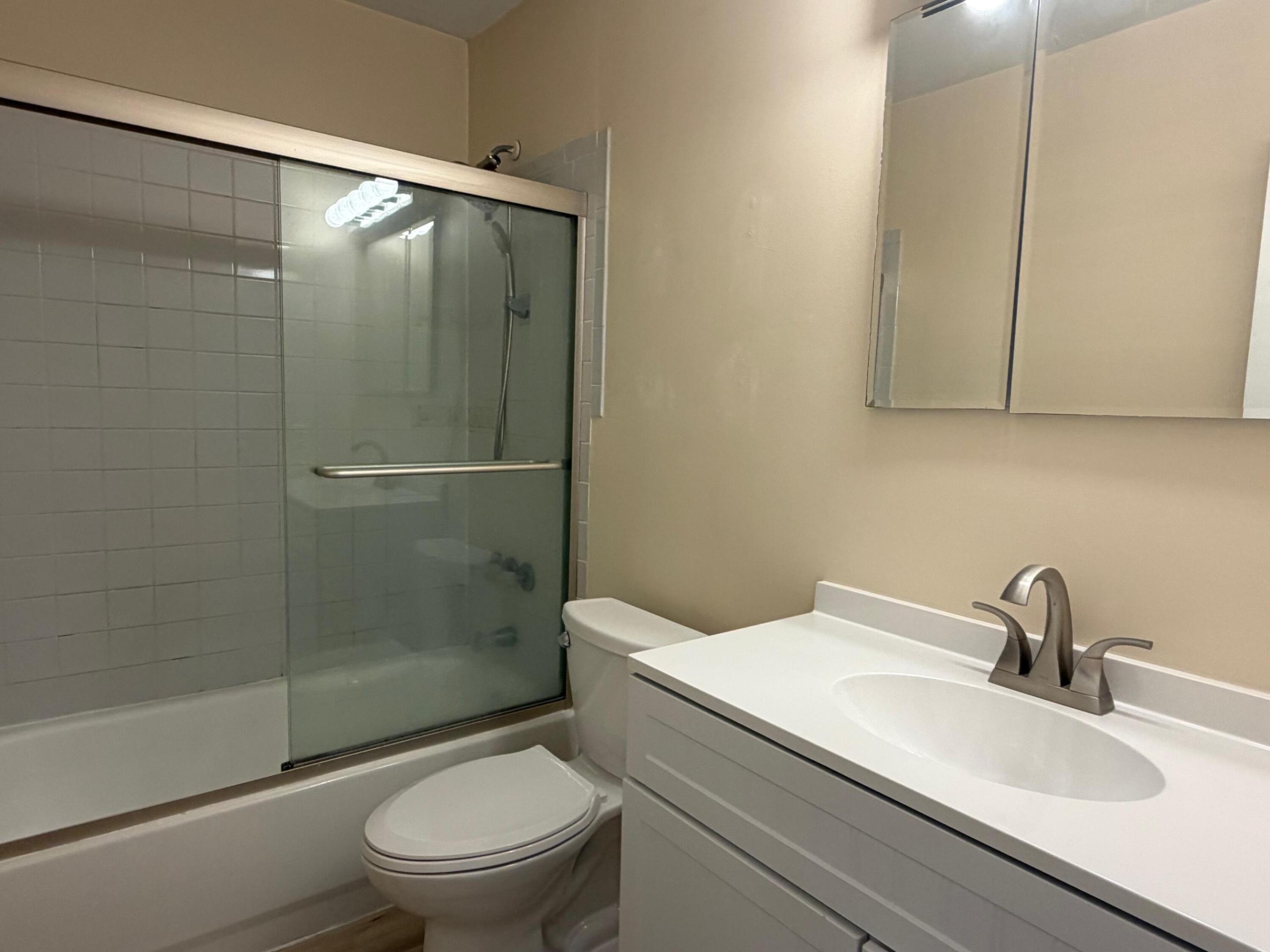 2230 NE 56th Place 209