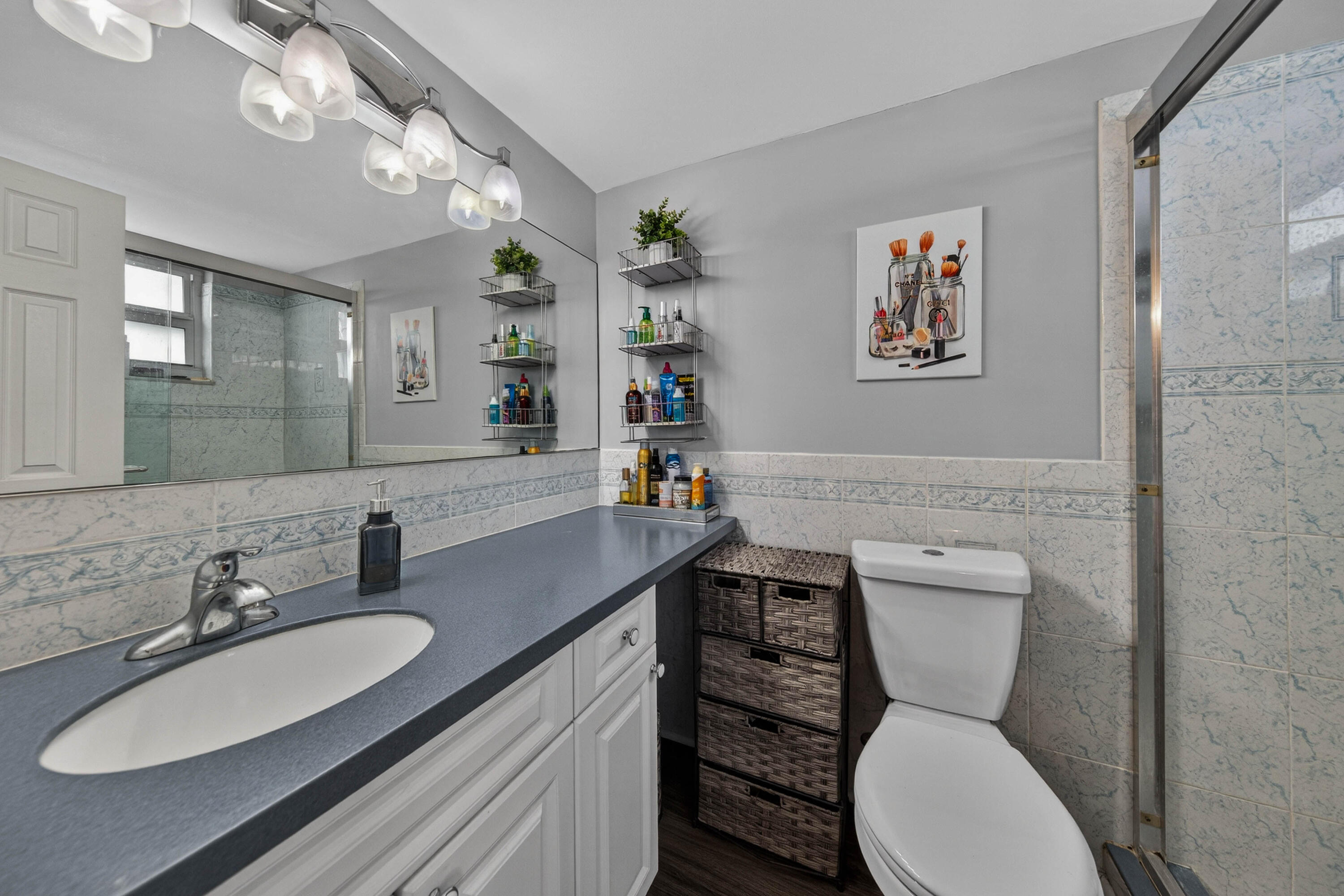 804 SE 7th St SE 401