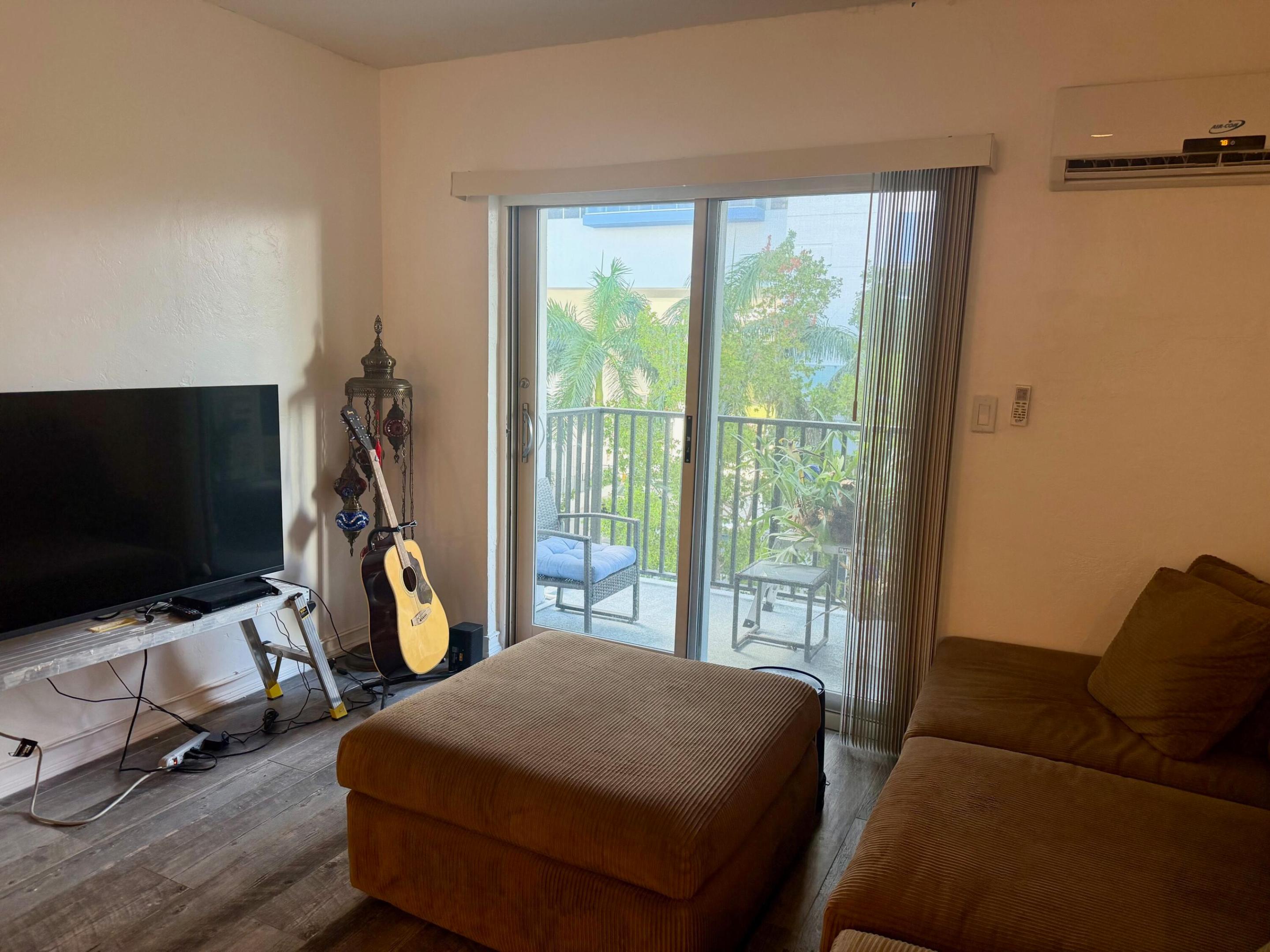 3000 Riomar Street 410