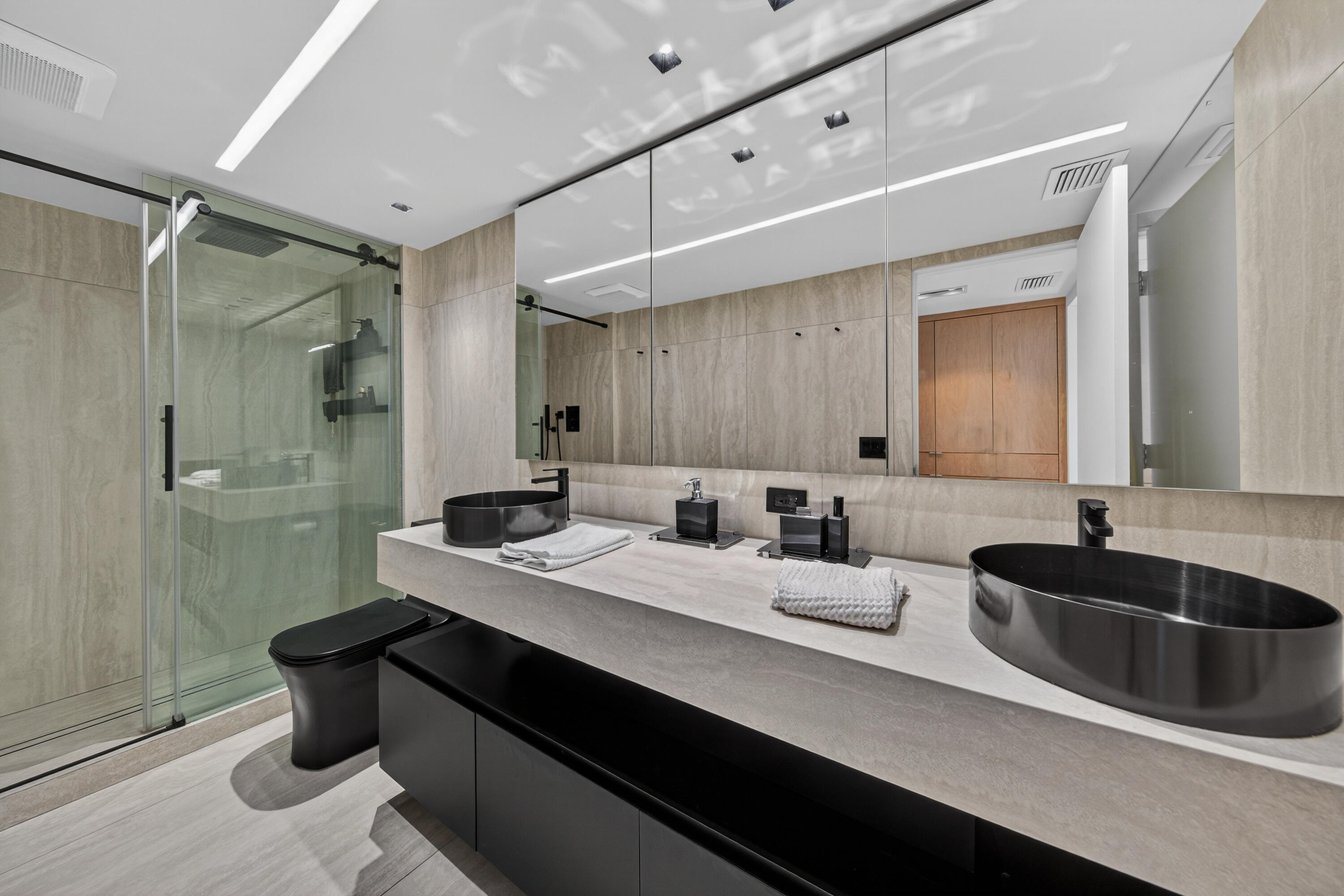 3050 NE 47th Court NE 607