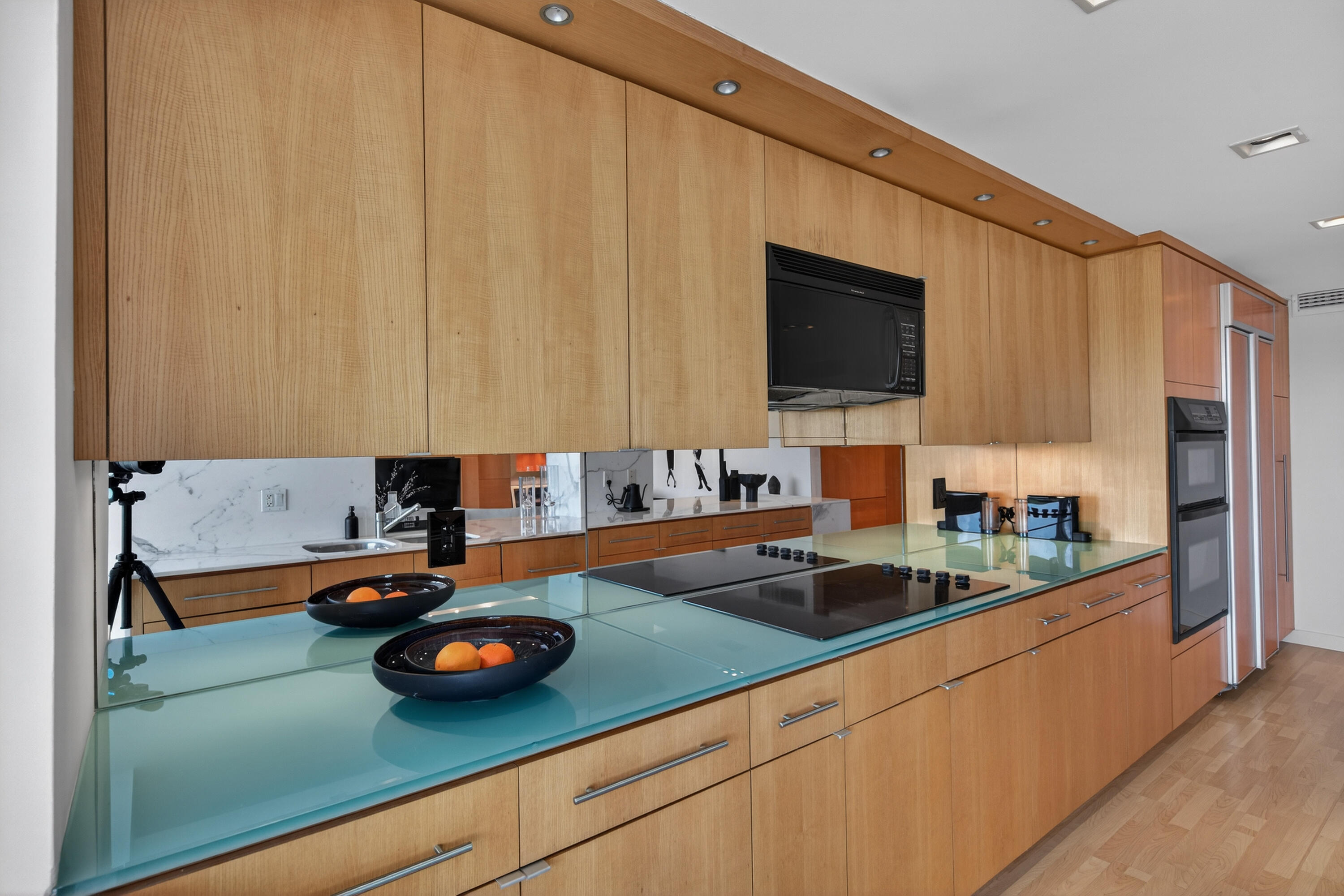 3050 NE 47th Court NE 607