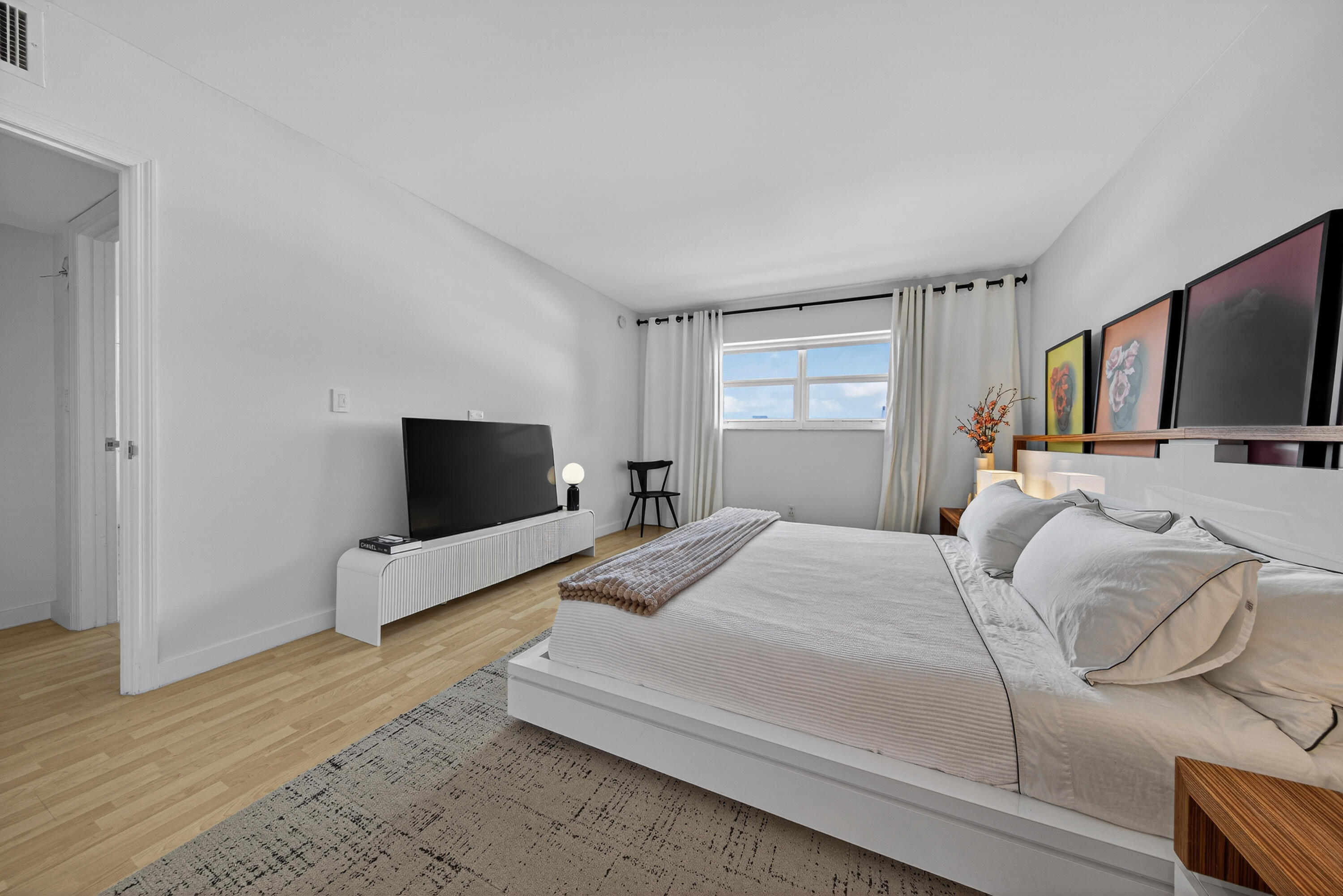 3050 NE 47th Court NE 607