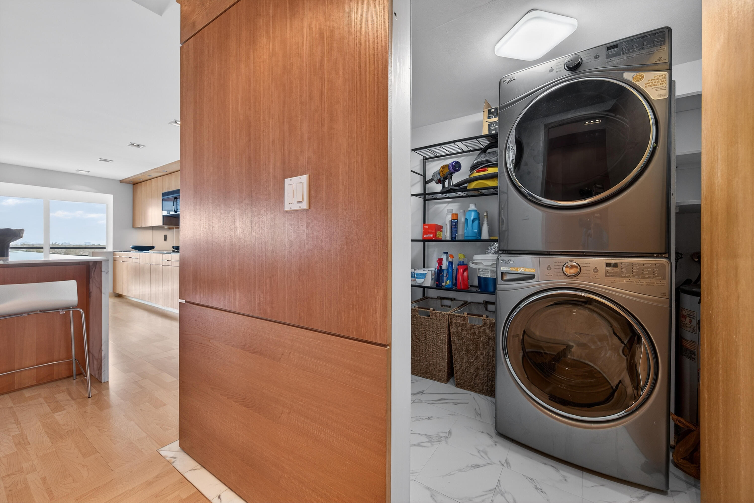 3050 NE 47th Court NE 607