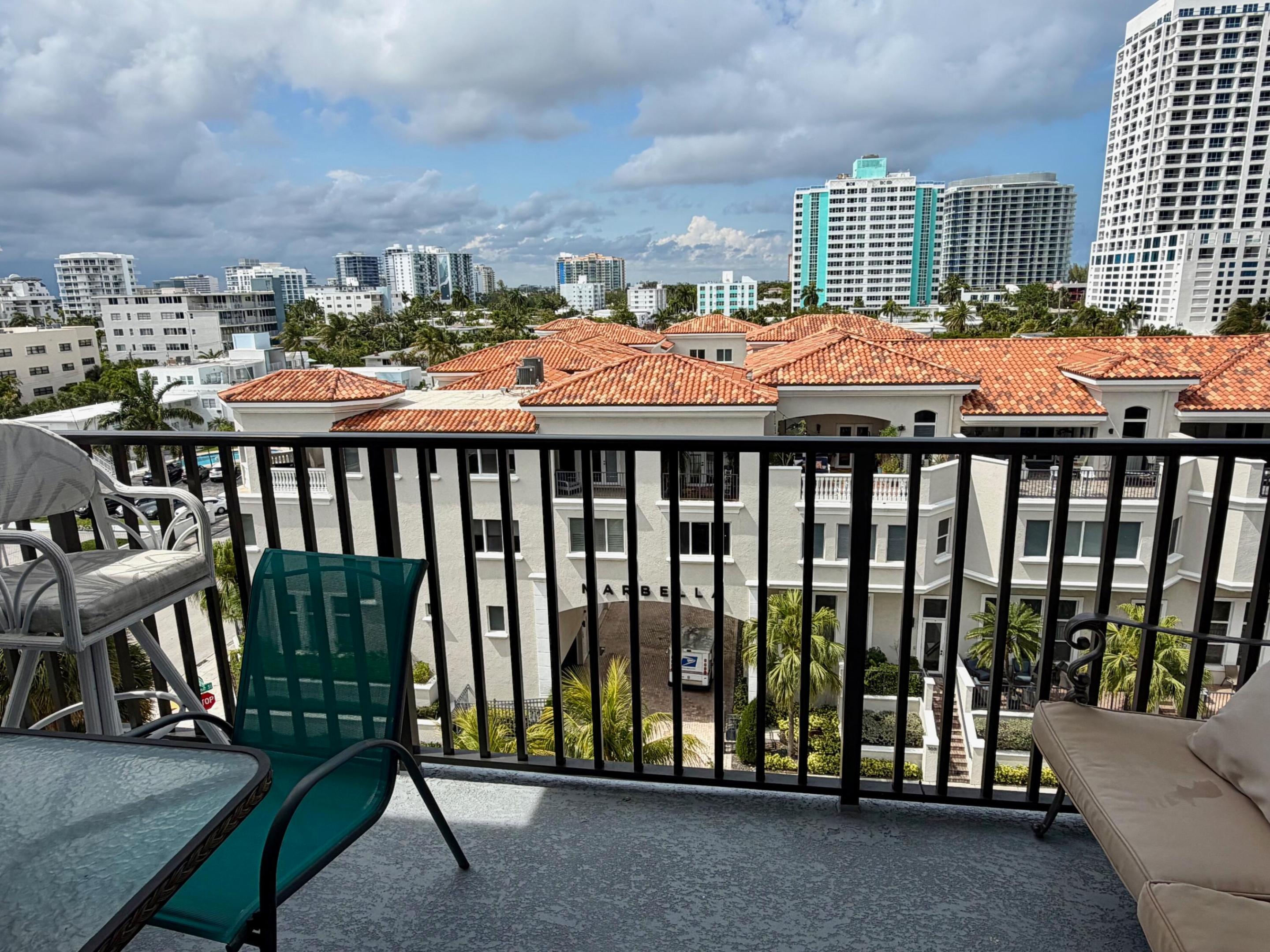 3000 Riomar Street 703