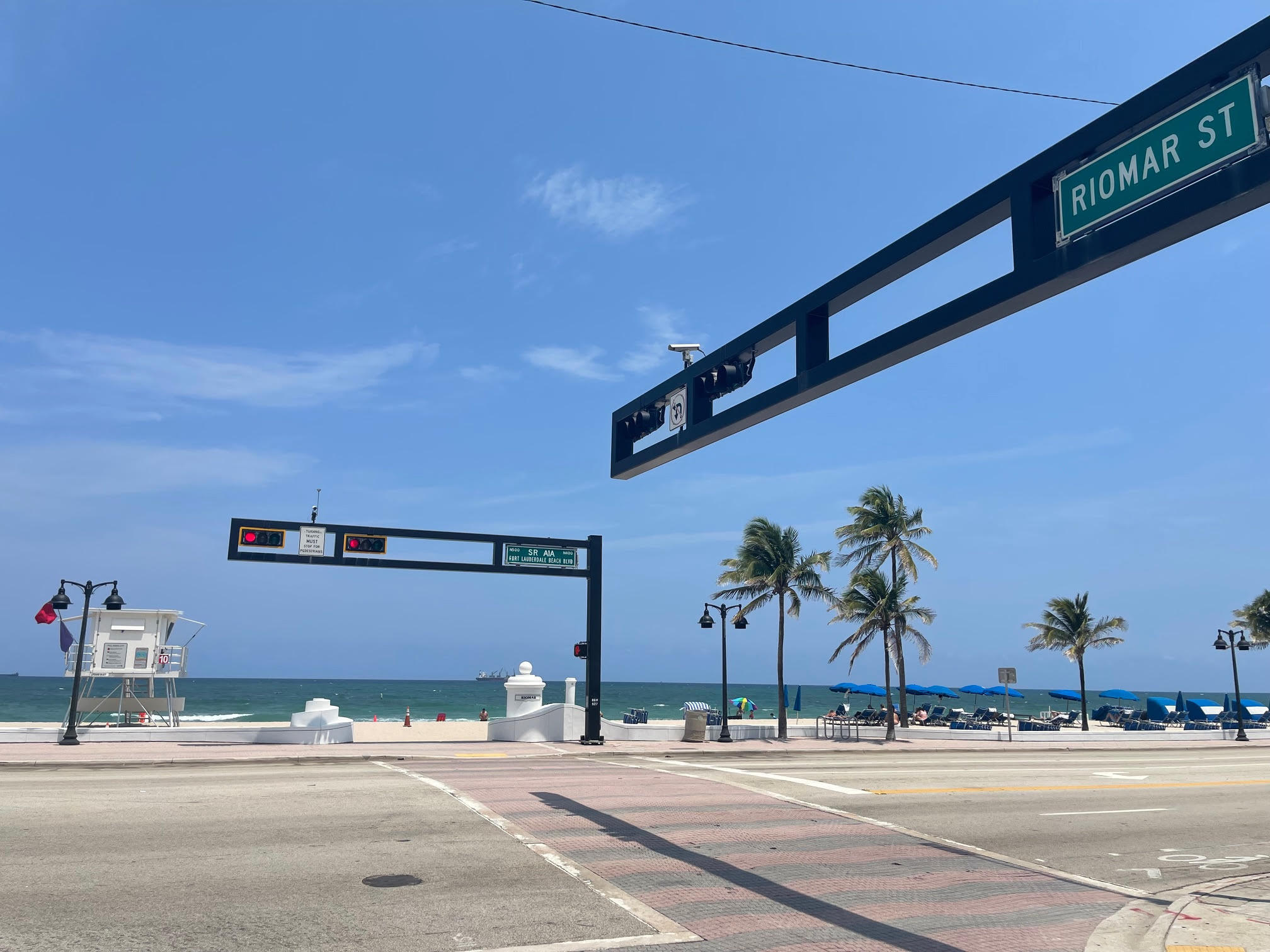 3000 Riomar Street 703