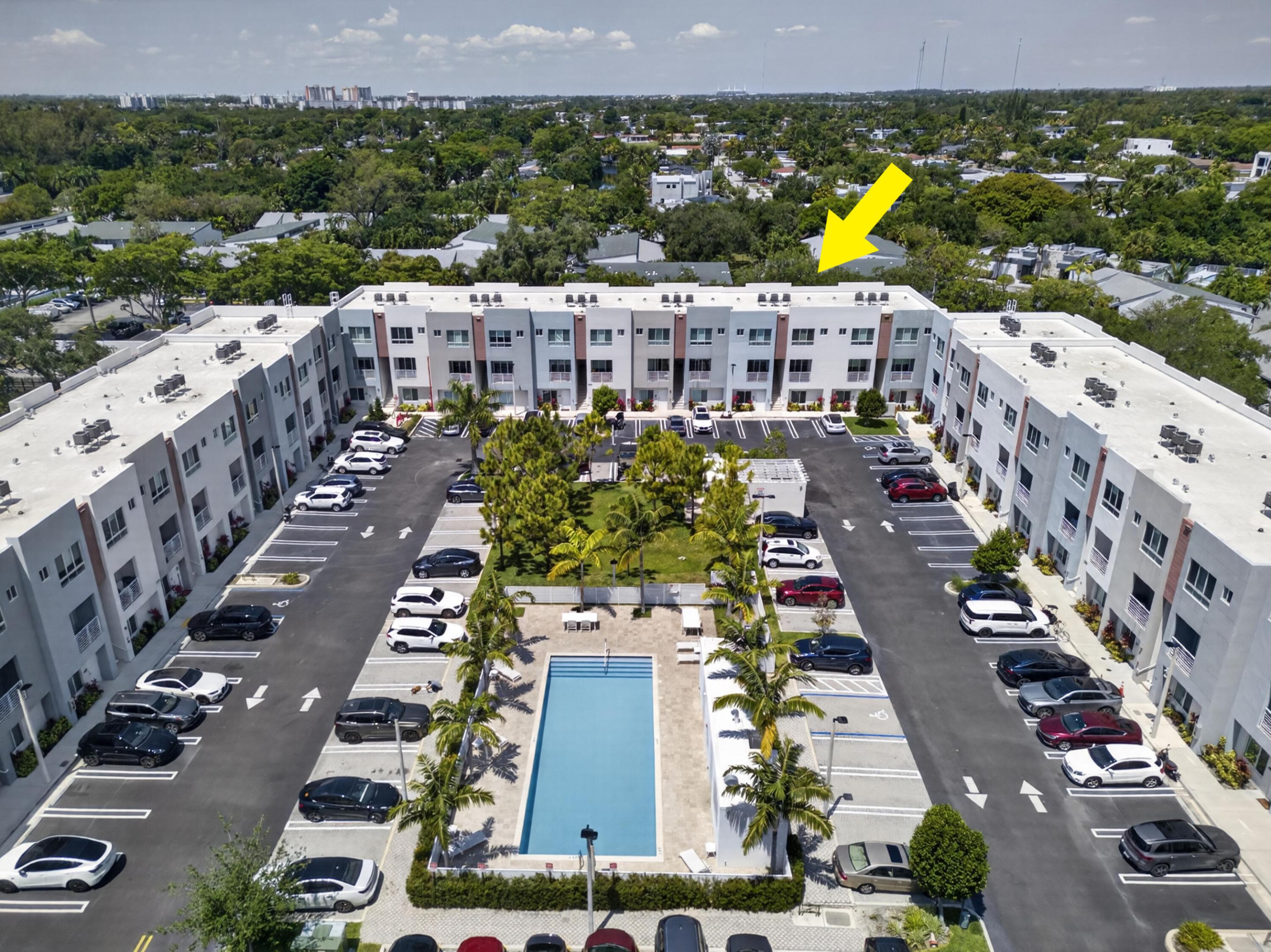 2535 NE 193rd Street 3203
